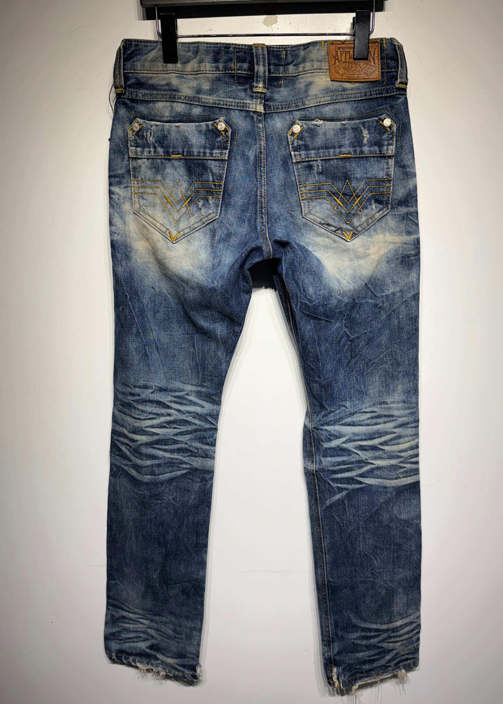 Affliction Distressed Whiskered Denim Masc 30