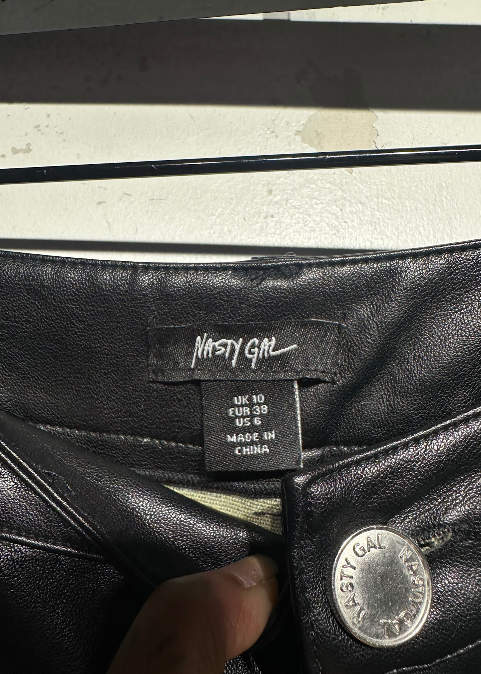 Nasty Gal Faux Leather Star Pants Fem 28