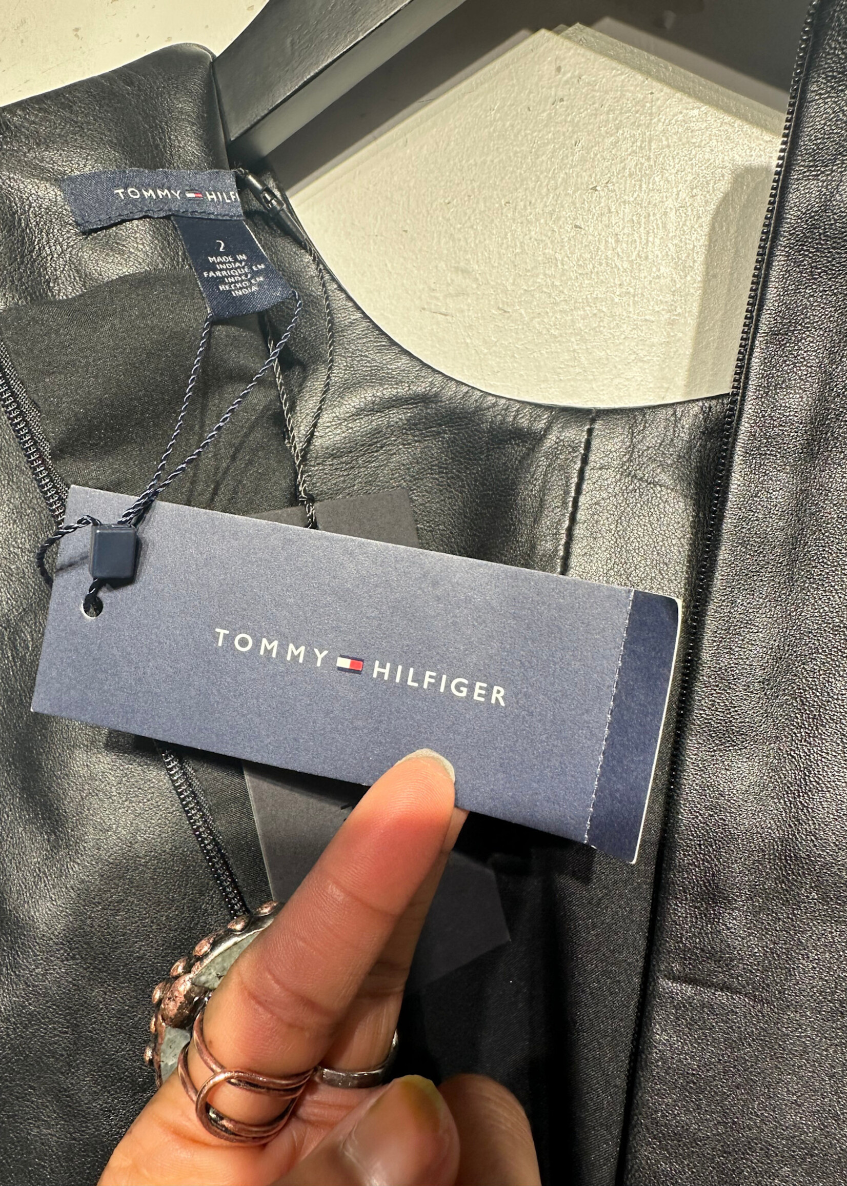 Tommy Y2K Black Leather Vest Fem XS