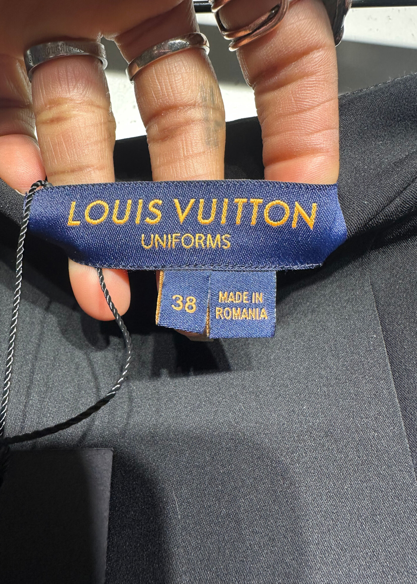 Louis Vuitton Uniform Black Pleated Skirt 30