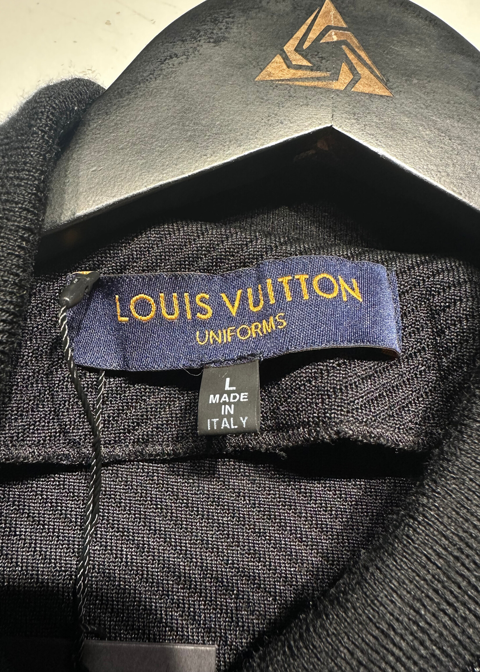 Louis Vuitton Uniform Black Bomber Fem L