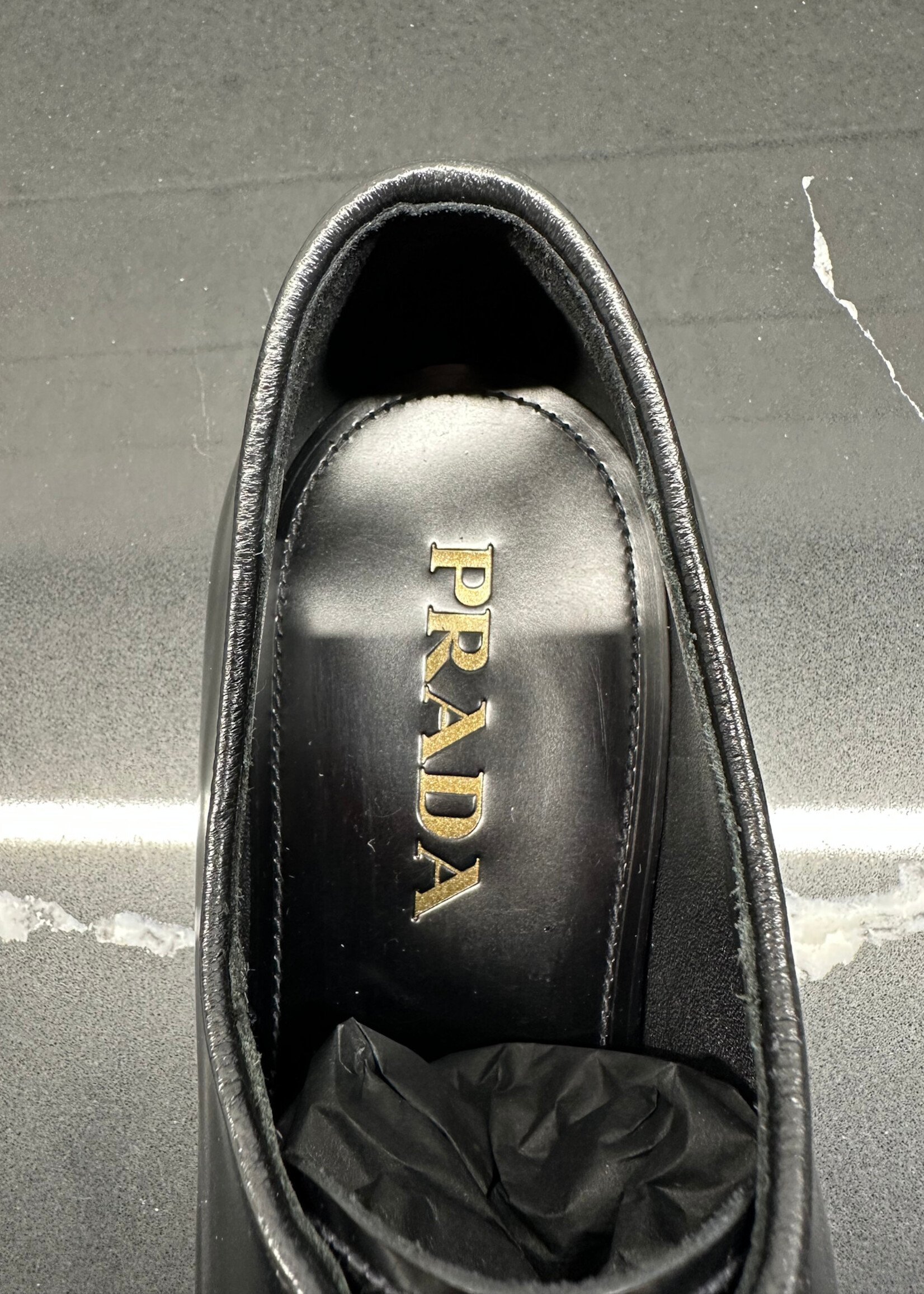 Prada Black Uniform Derby Fits Masc 8.5