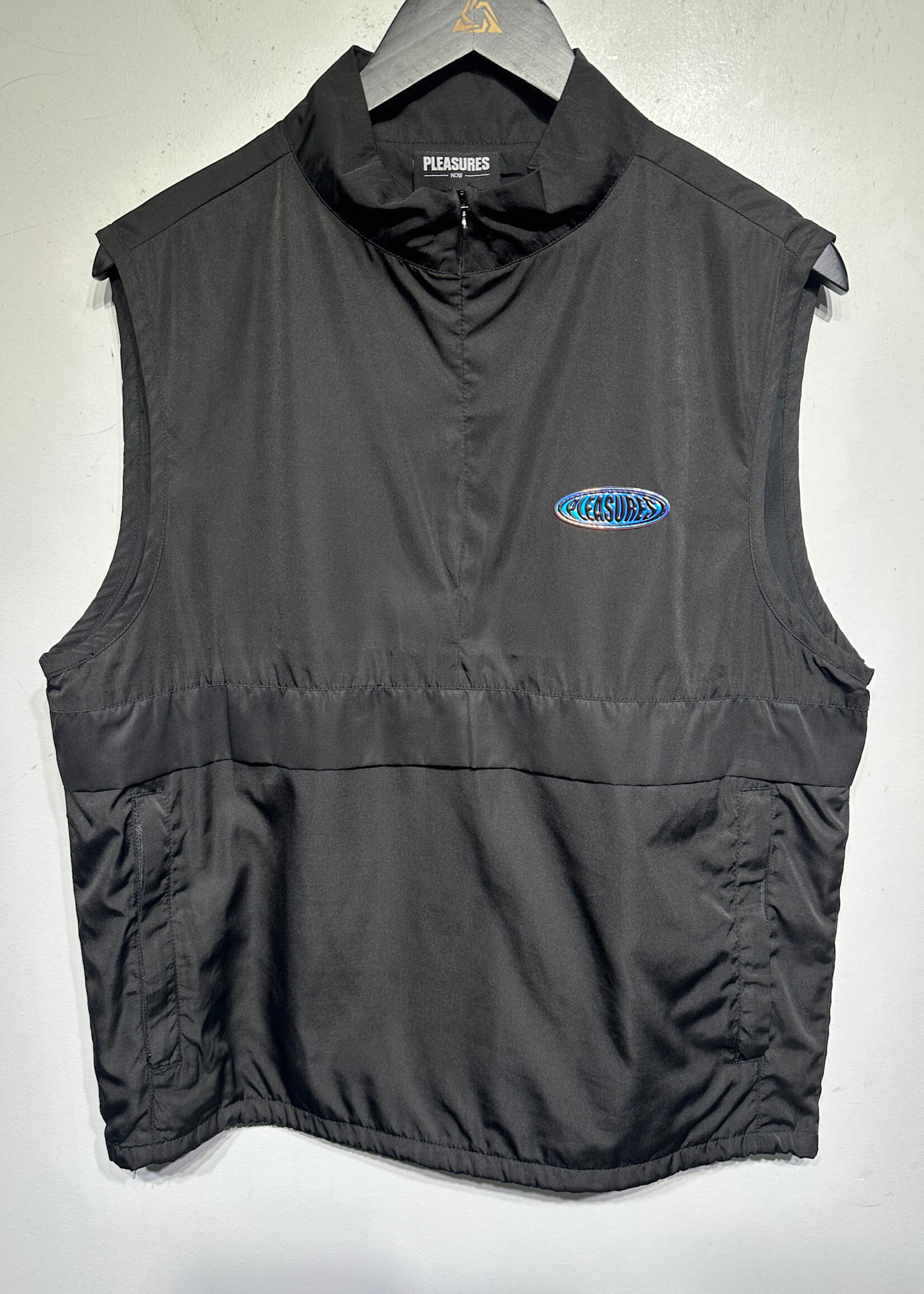 Pleasures Black Nylon Zip Up Vest Masc S