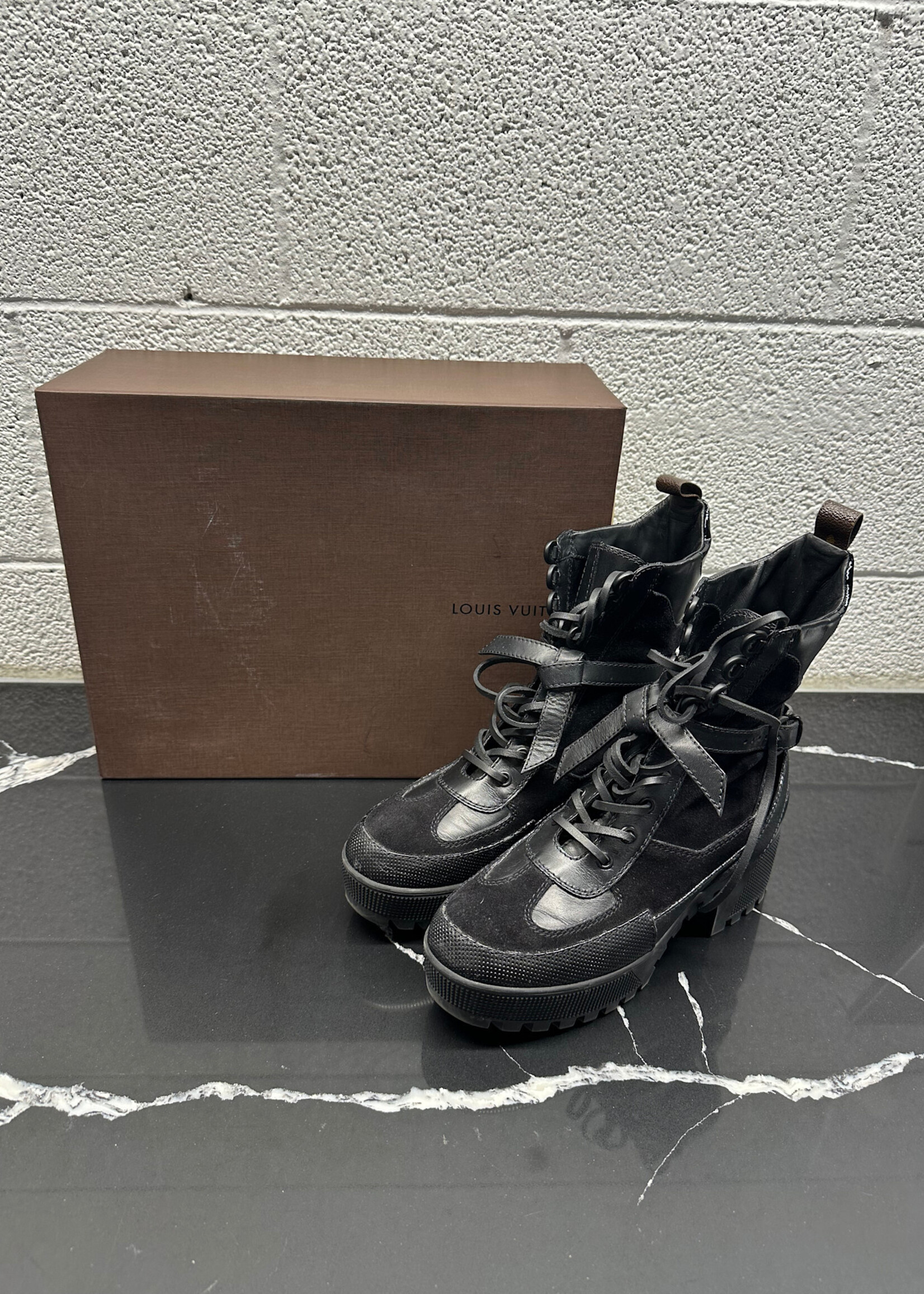 Louis Vuitton Suede Lace Up Boots 38/8