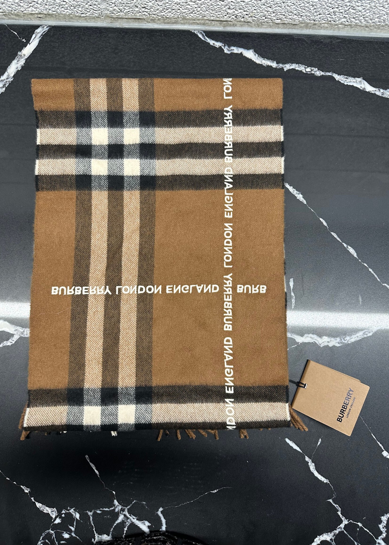 Burberry NWT Cashmere Logo Scarf