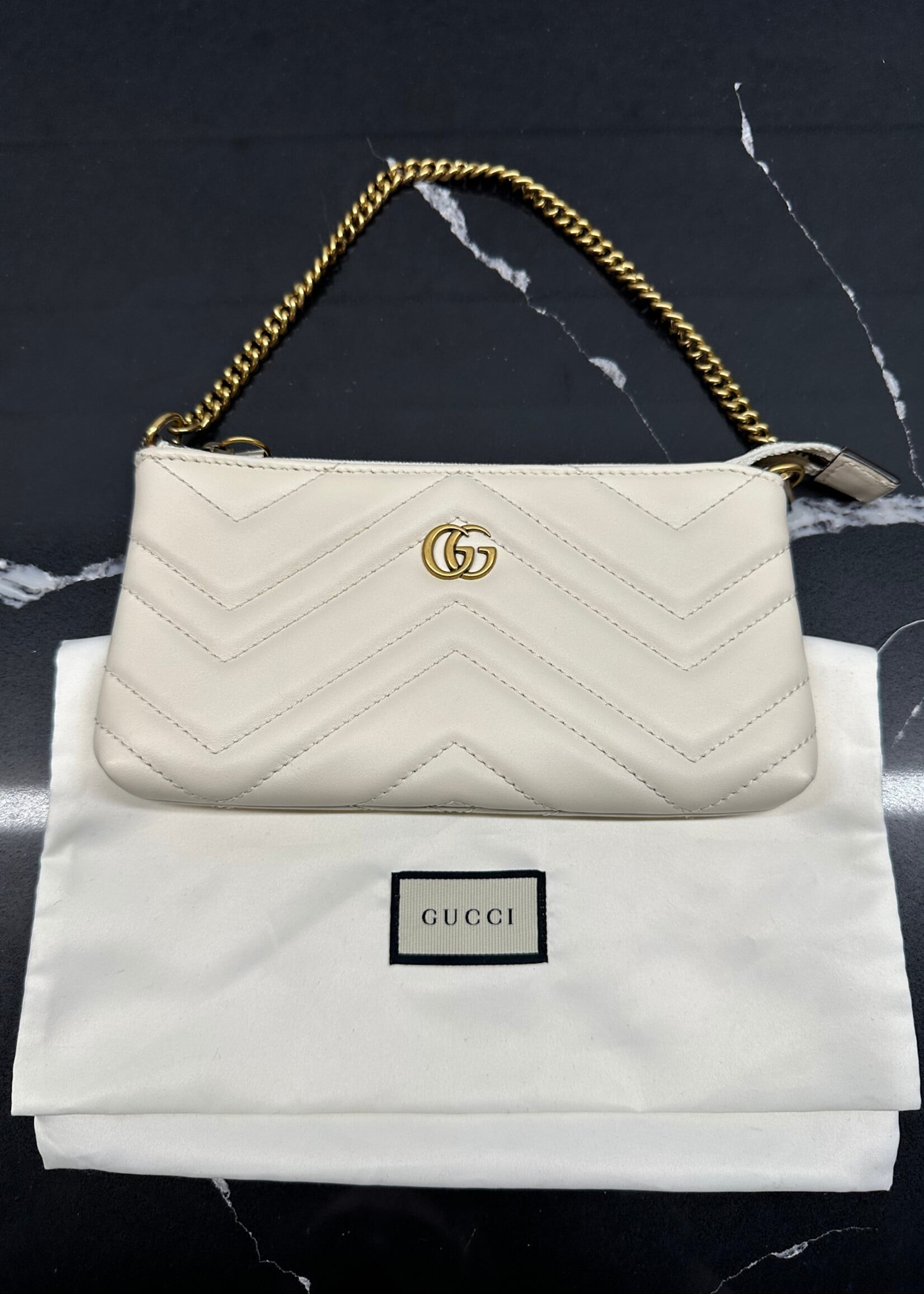 Gucci Marmont Matelasse Mini Chain Bag