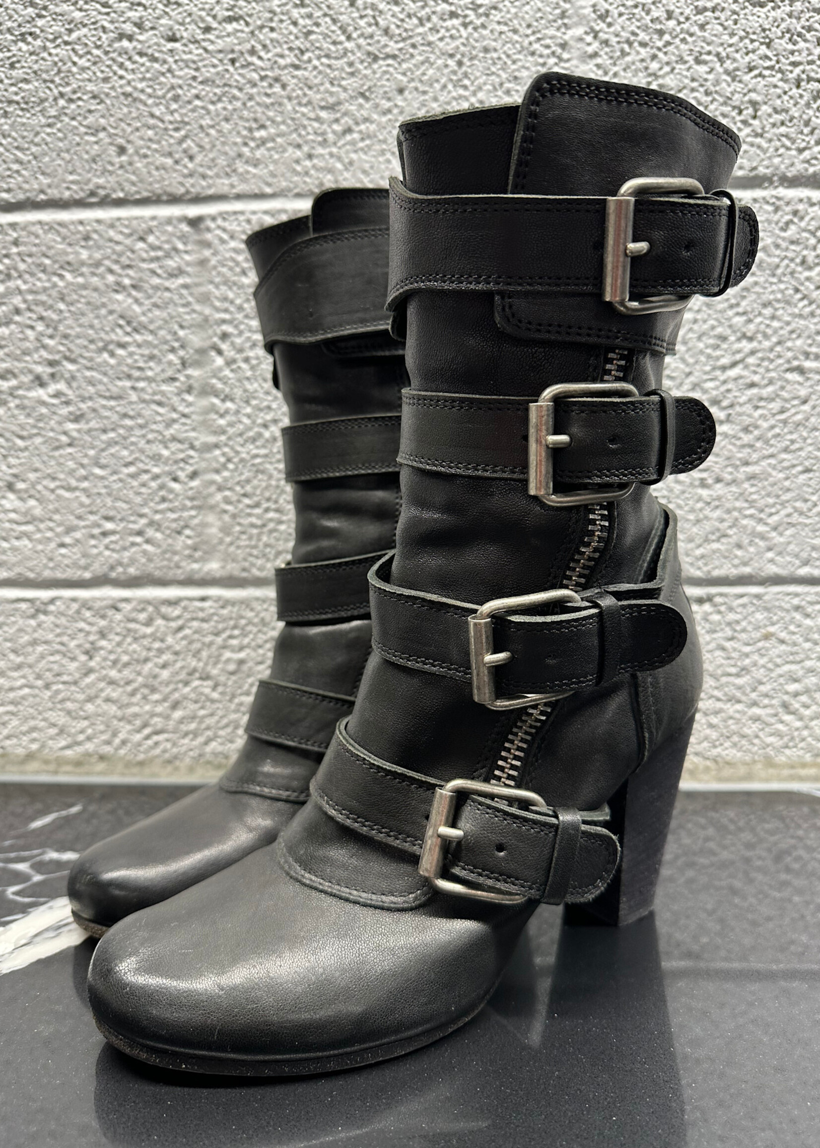Chloe Black Leather Buckle Leather Boots 6.5