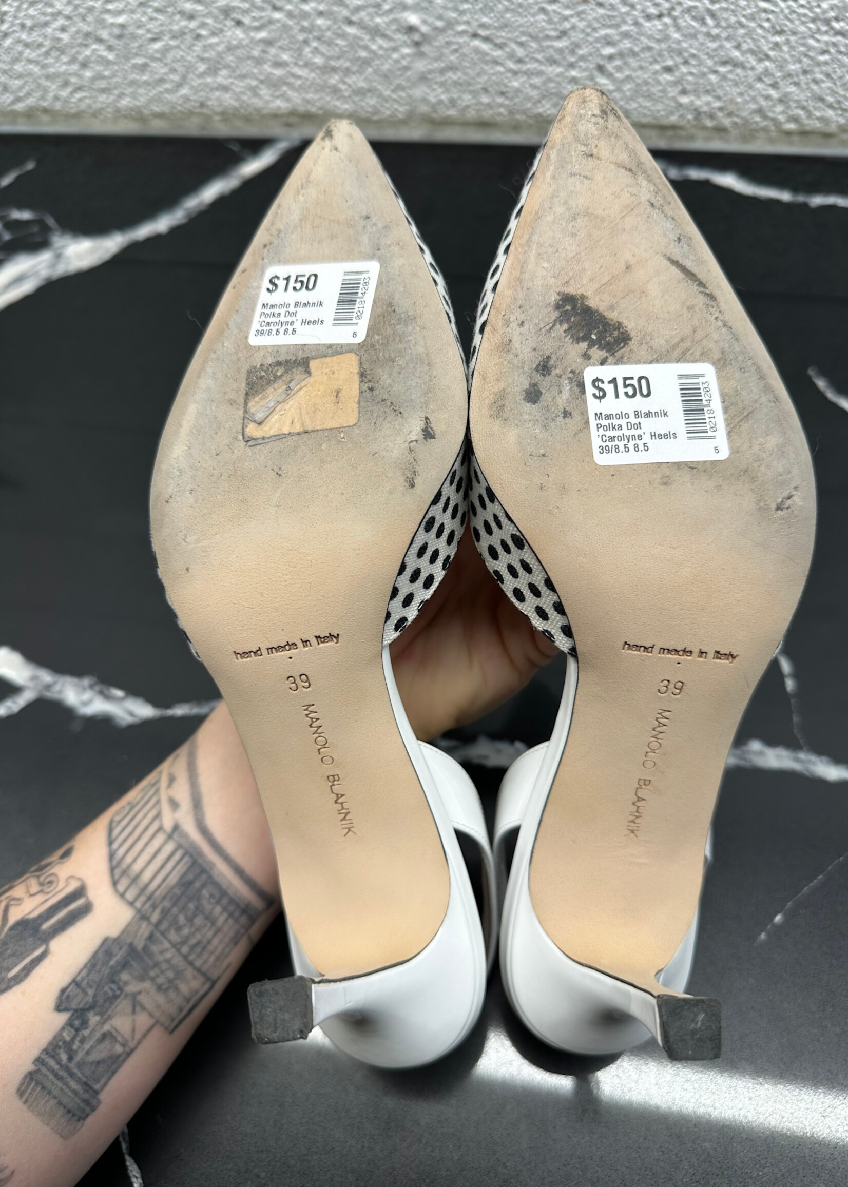 Manolo Blahnik Polka Dot 'Carolyne' Heels 39/8.5