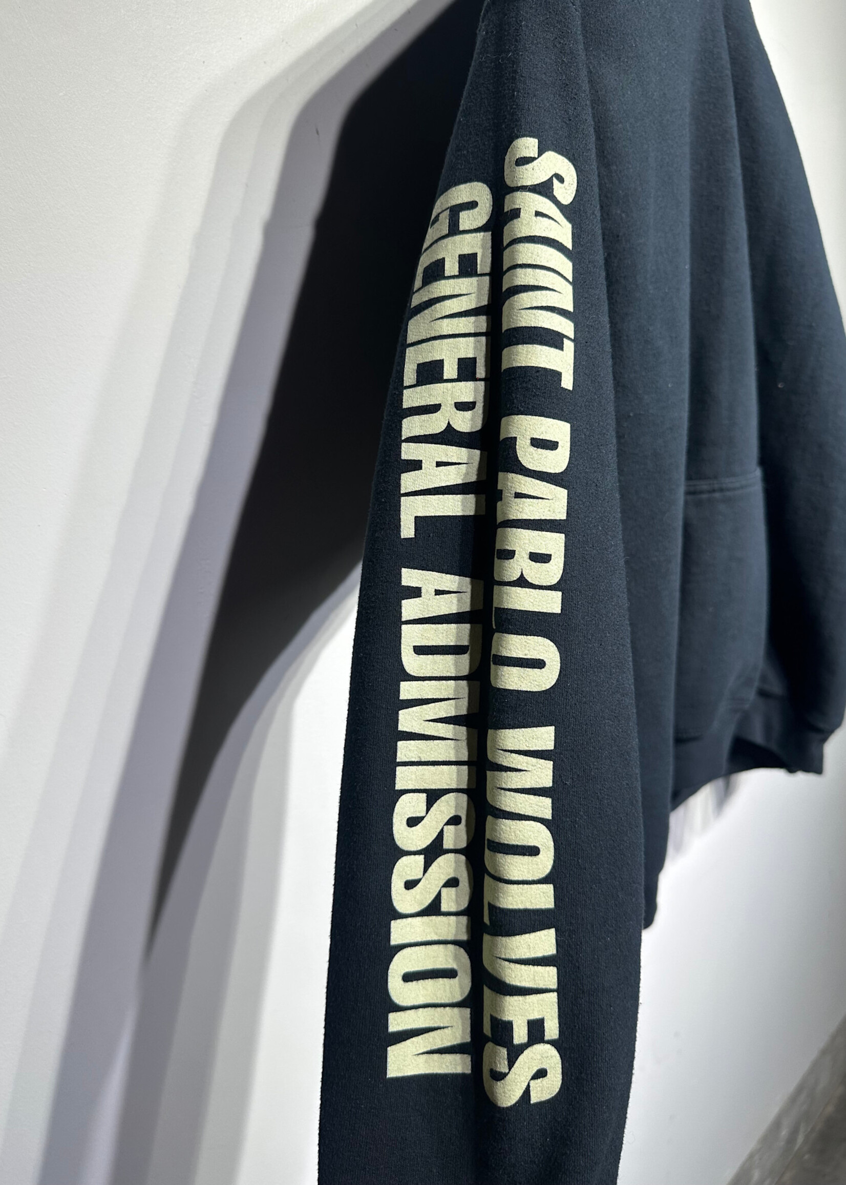 Kanye Saint Pablo Tour Hoodie M