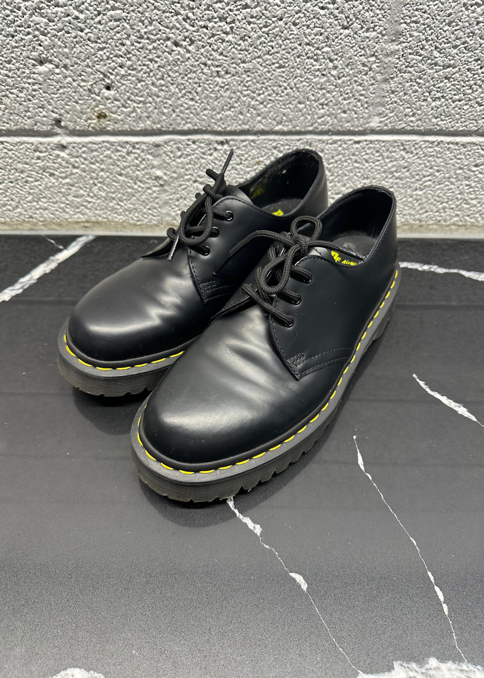 Dr Marten BLack Low Derbies Masc 9