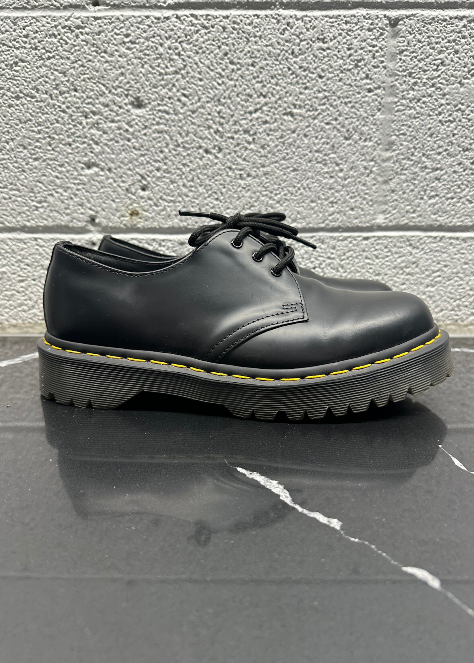 Dr Marten BLack Low Derbies Masc 9