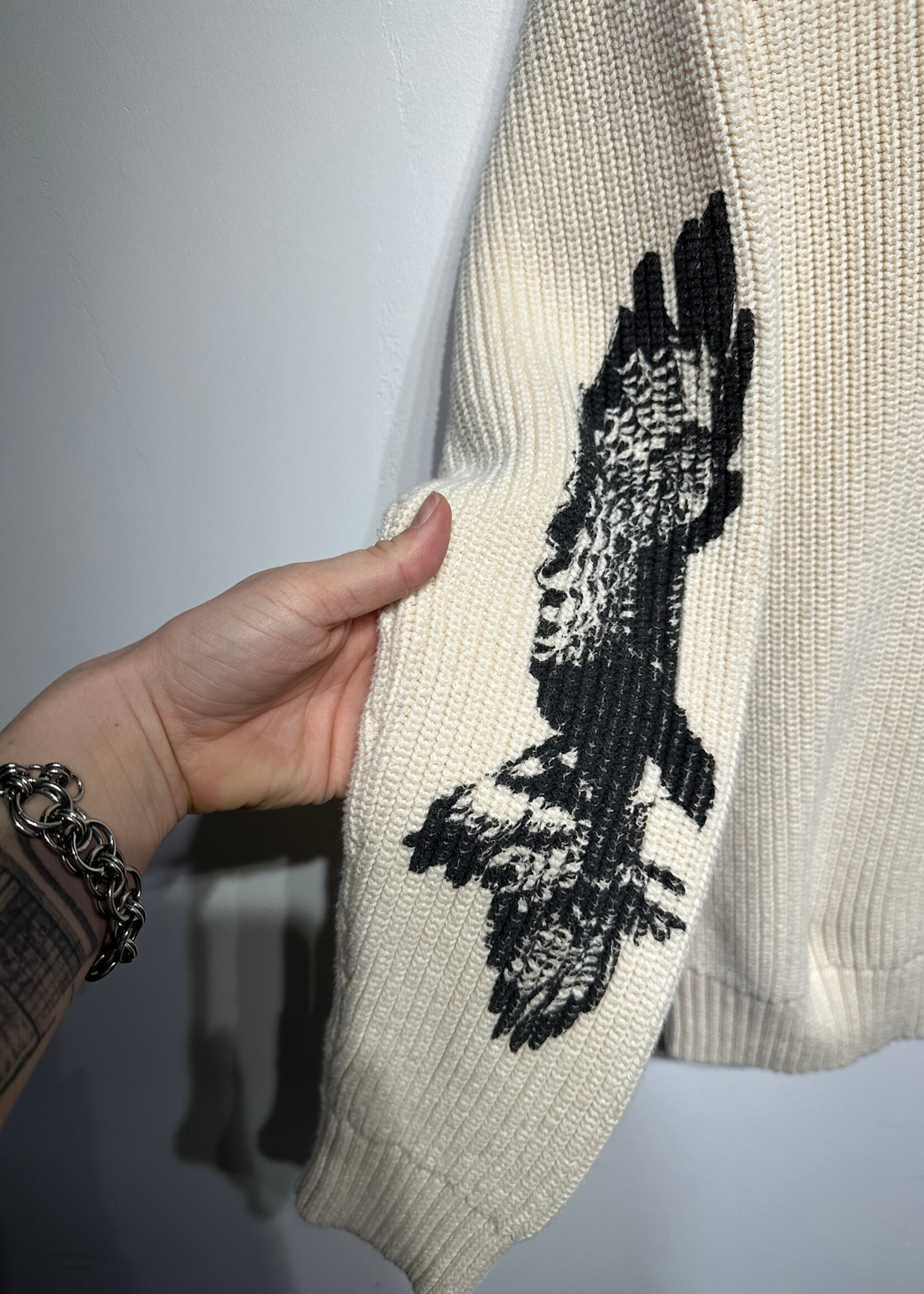 Basketcase Beige Sleeve Print Knit Sweater L