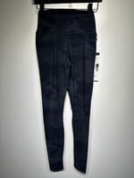 ALO NWT Black Camo Legging XS