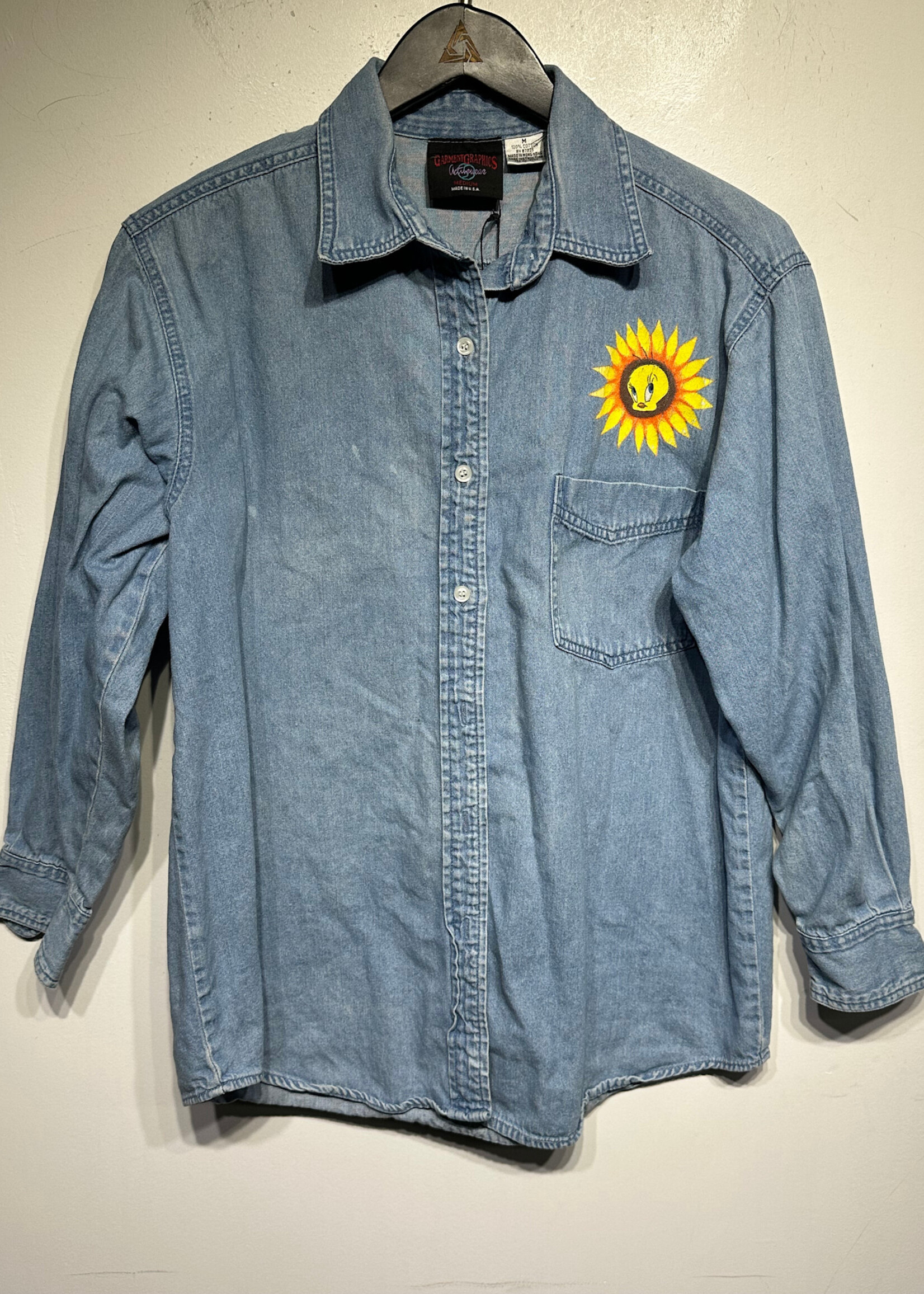 Tweety Vintage Button Up M