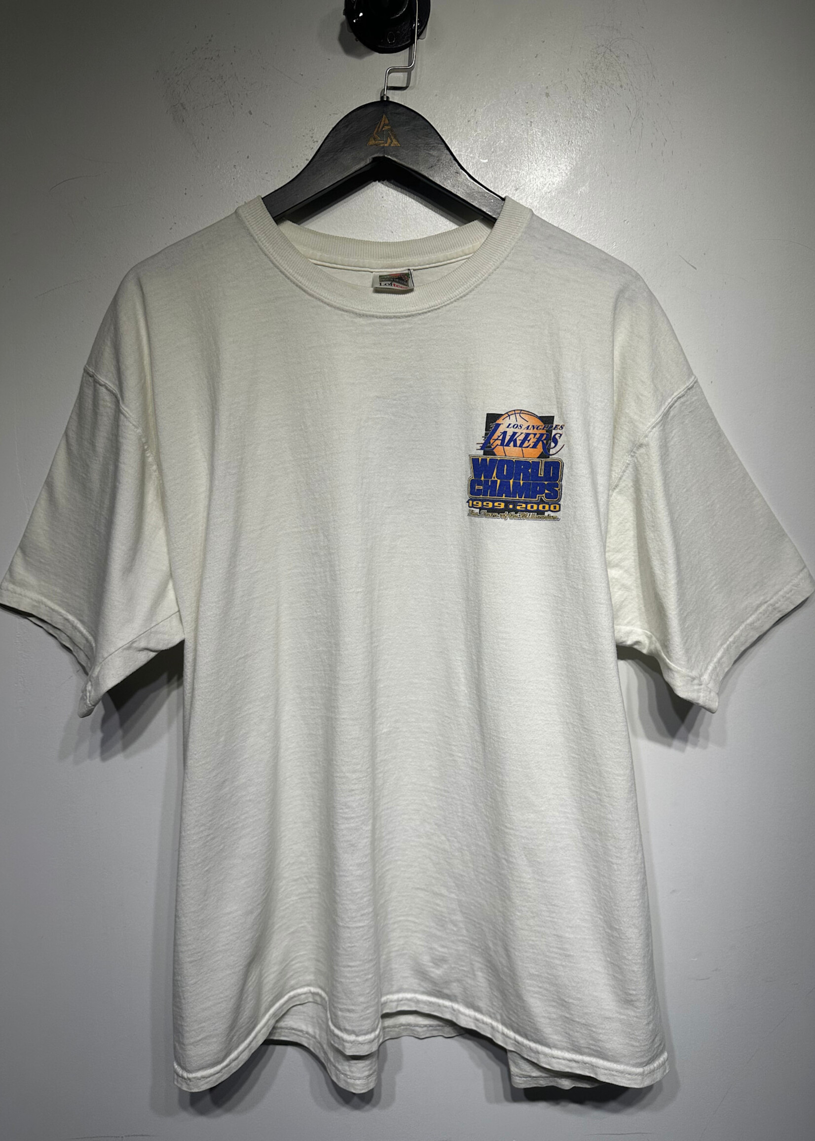 Lakers World Champs 2000 Tee XXL