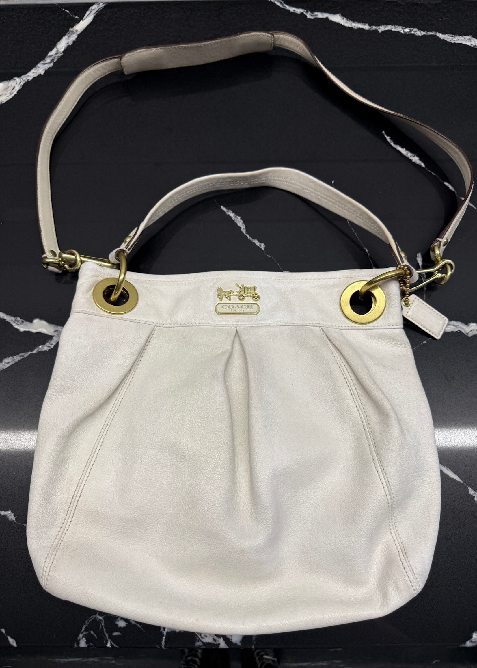 Coach White Leather Pleated Y2K Purse