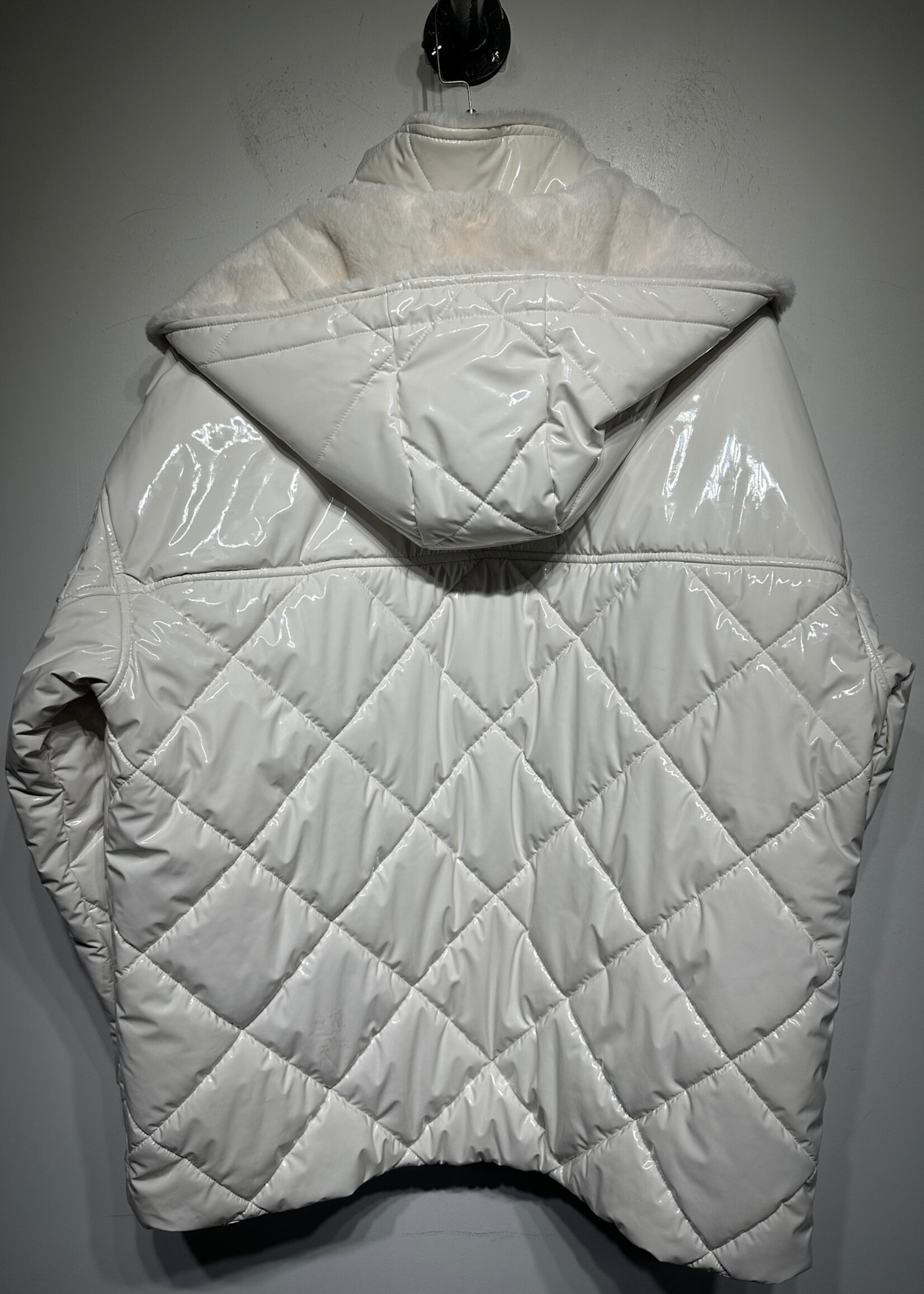 NWT Alo White Poly Quilt Hooded Jacket M AS IS