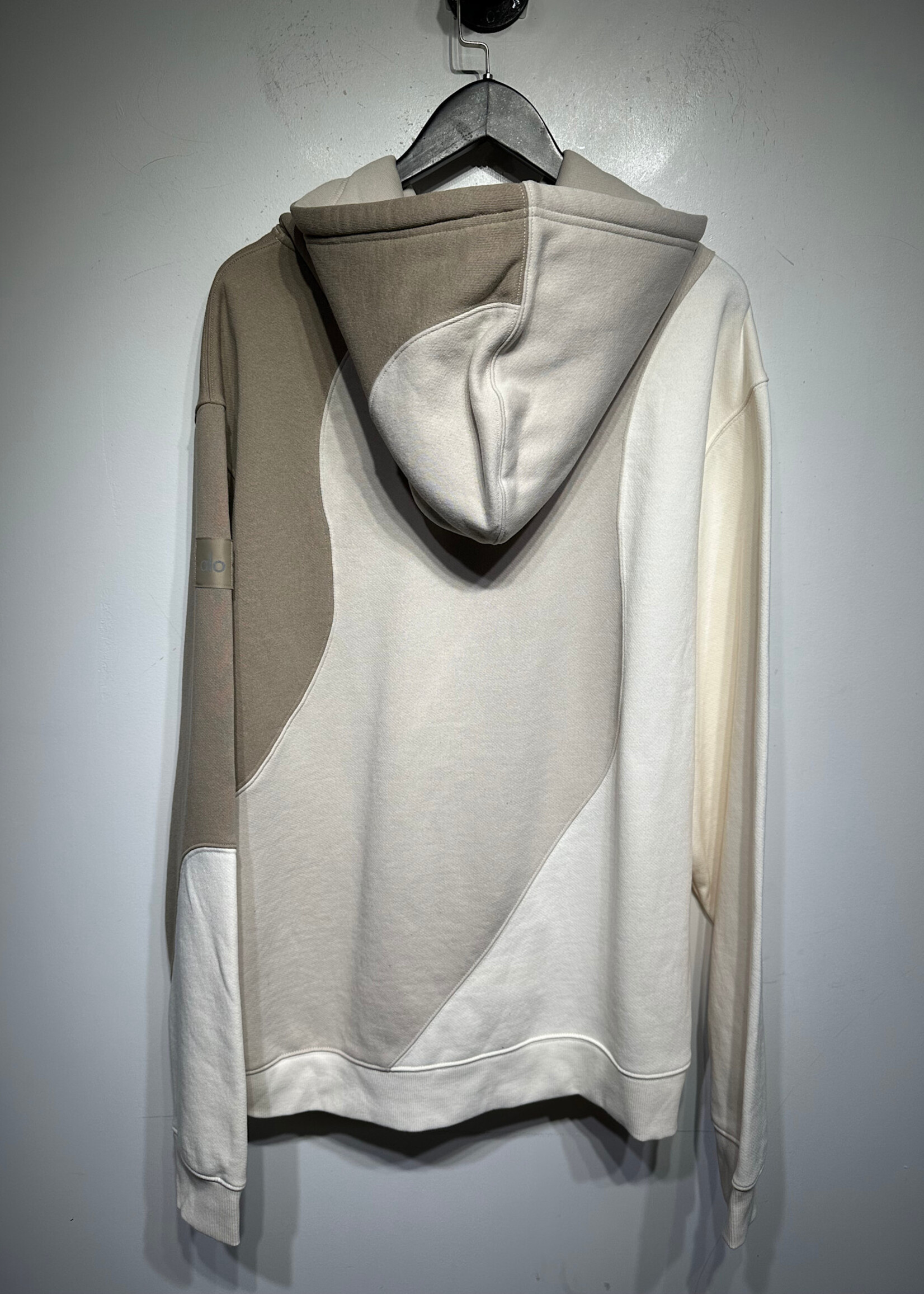 NWT Alo Wavy Tri-Color Pullover Hoodie XL