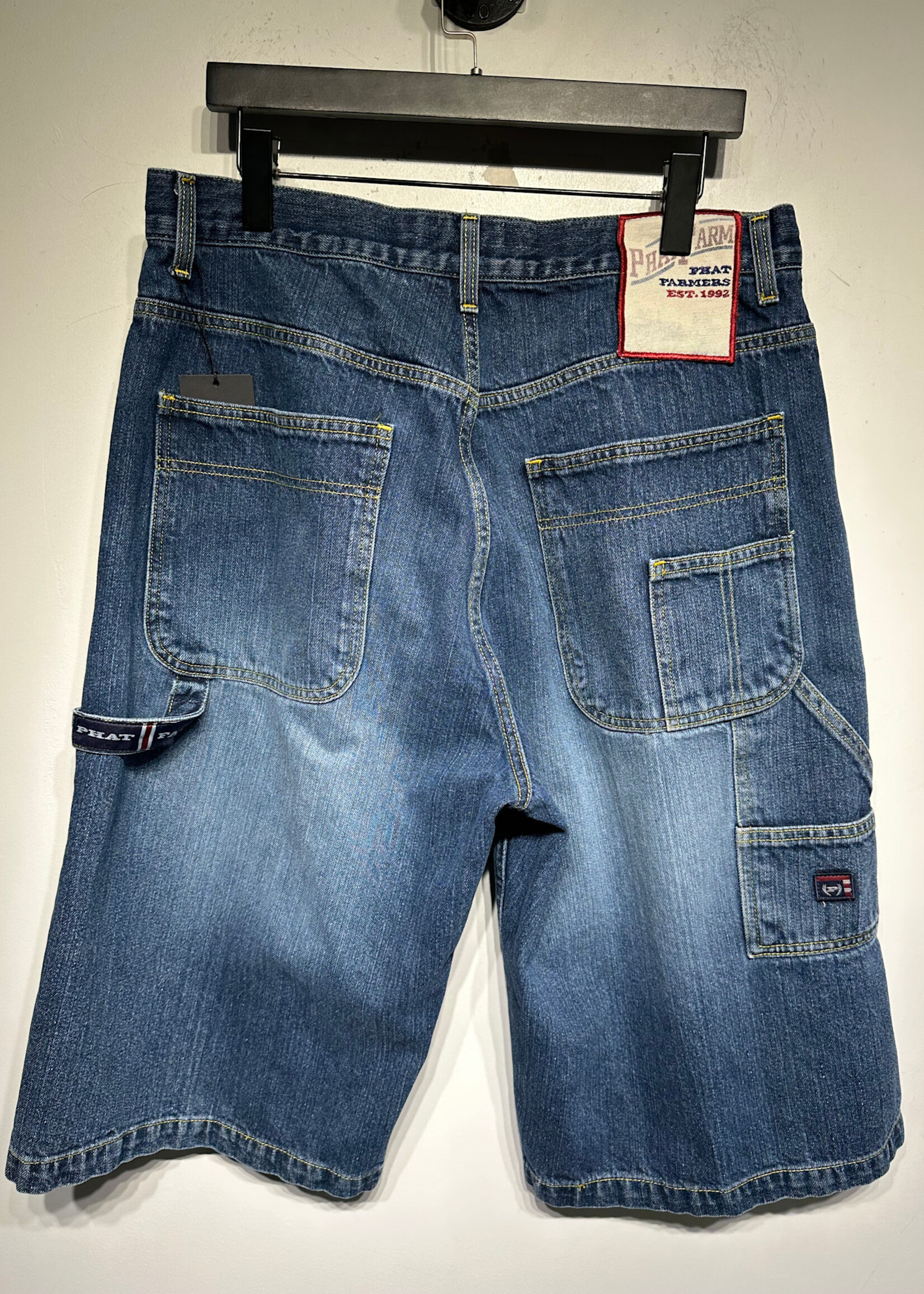 Phat Farm Baggy Carpenter Jorts Masc 36