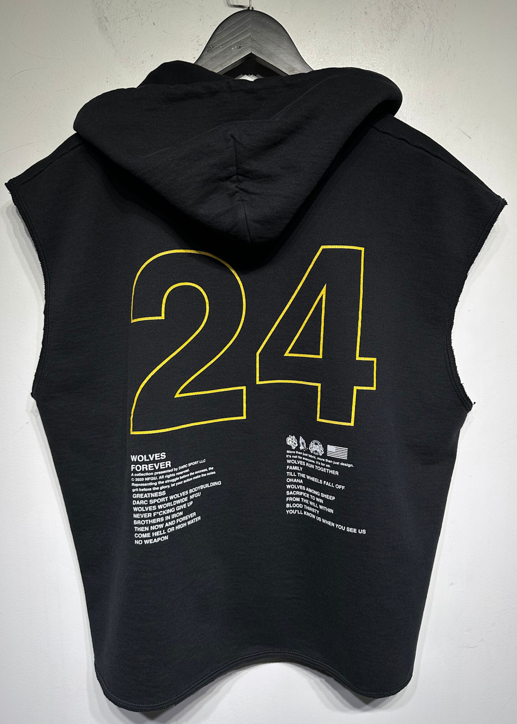 Darc Sport Black Sleeveless Hoodie XL