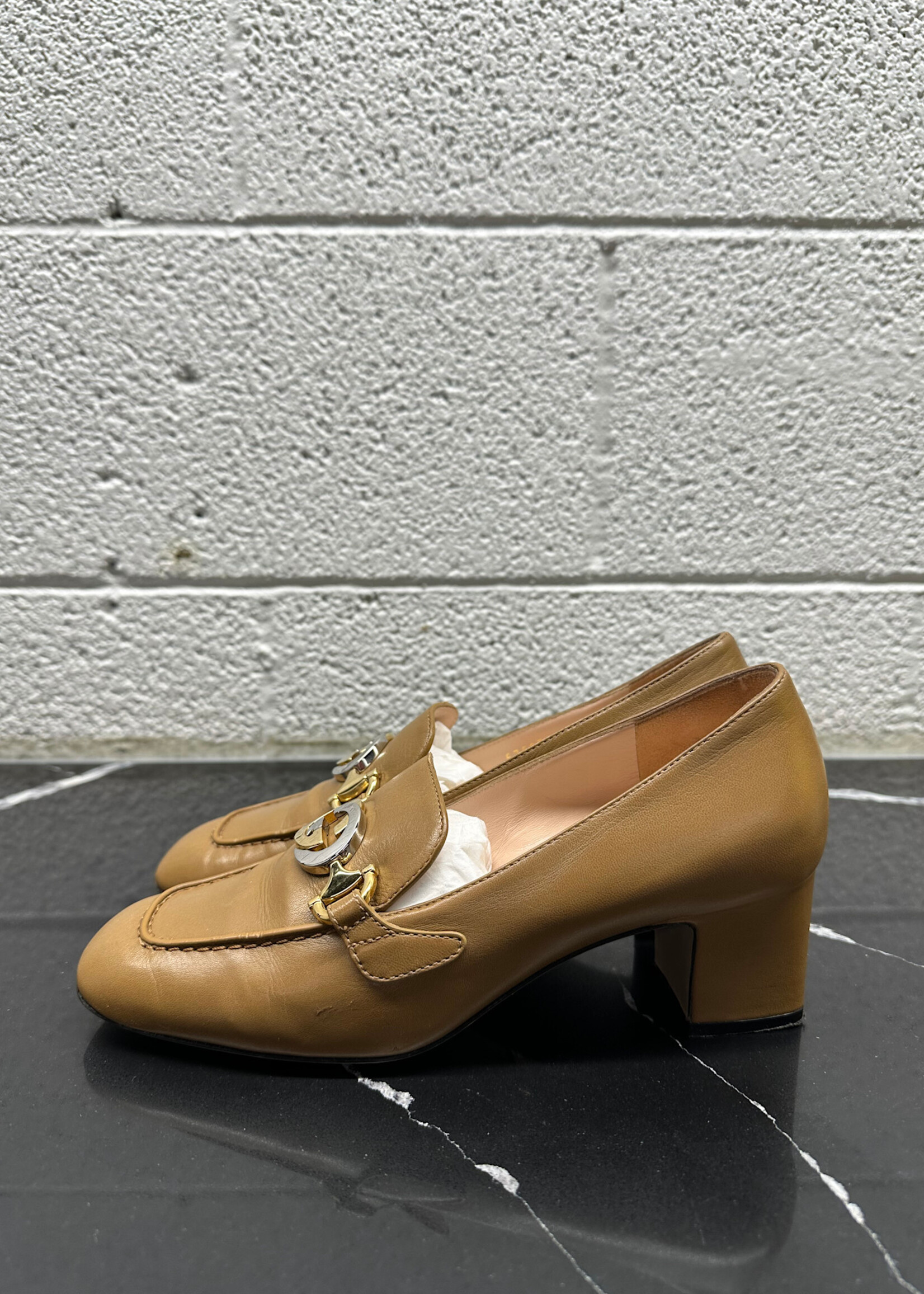 Gucci Beige GG Heels 37/7  AS IS