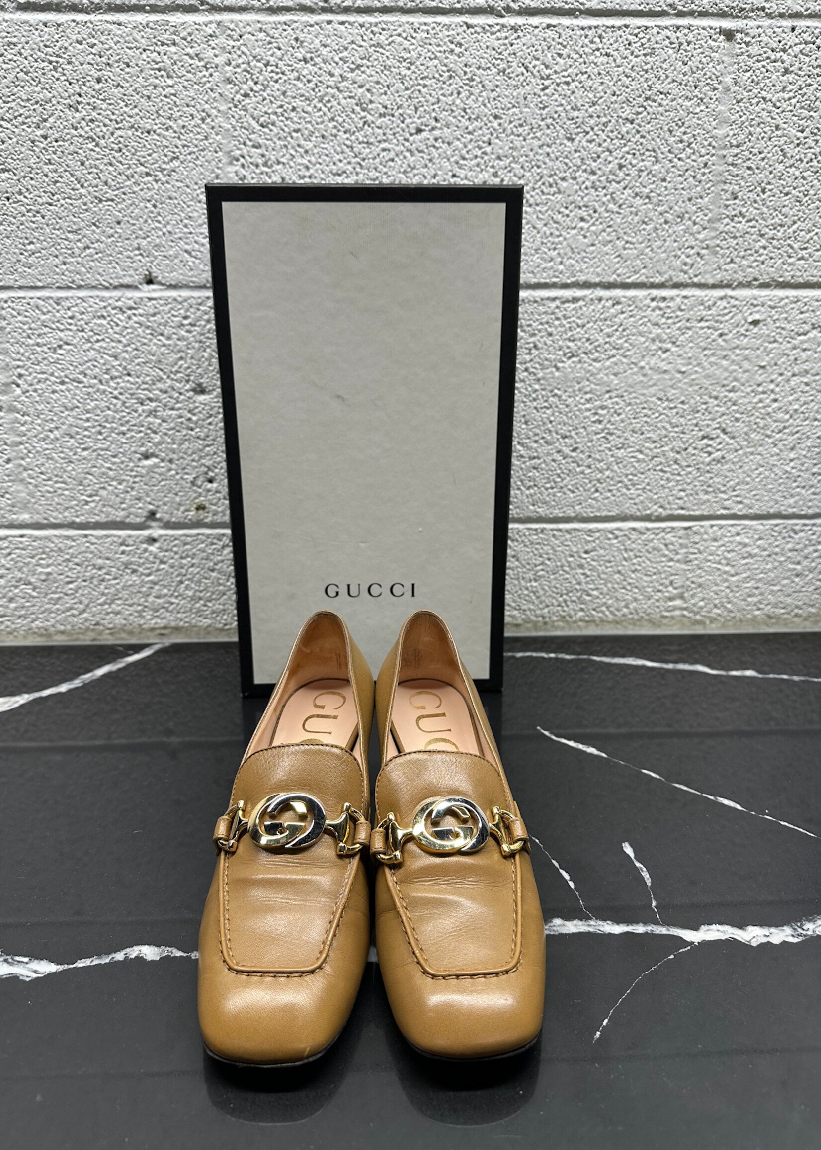 Gucci Beige GG Heels 37/7  AS IS
