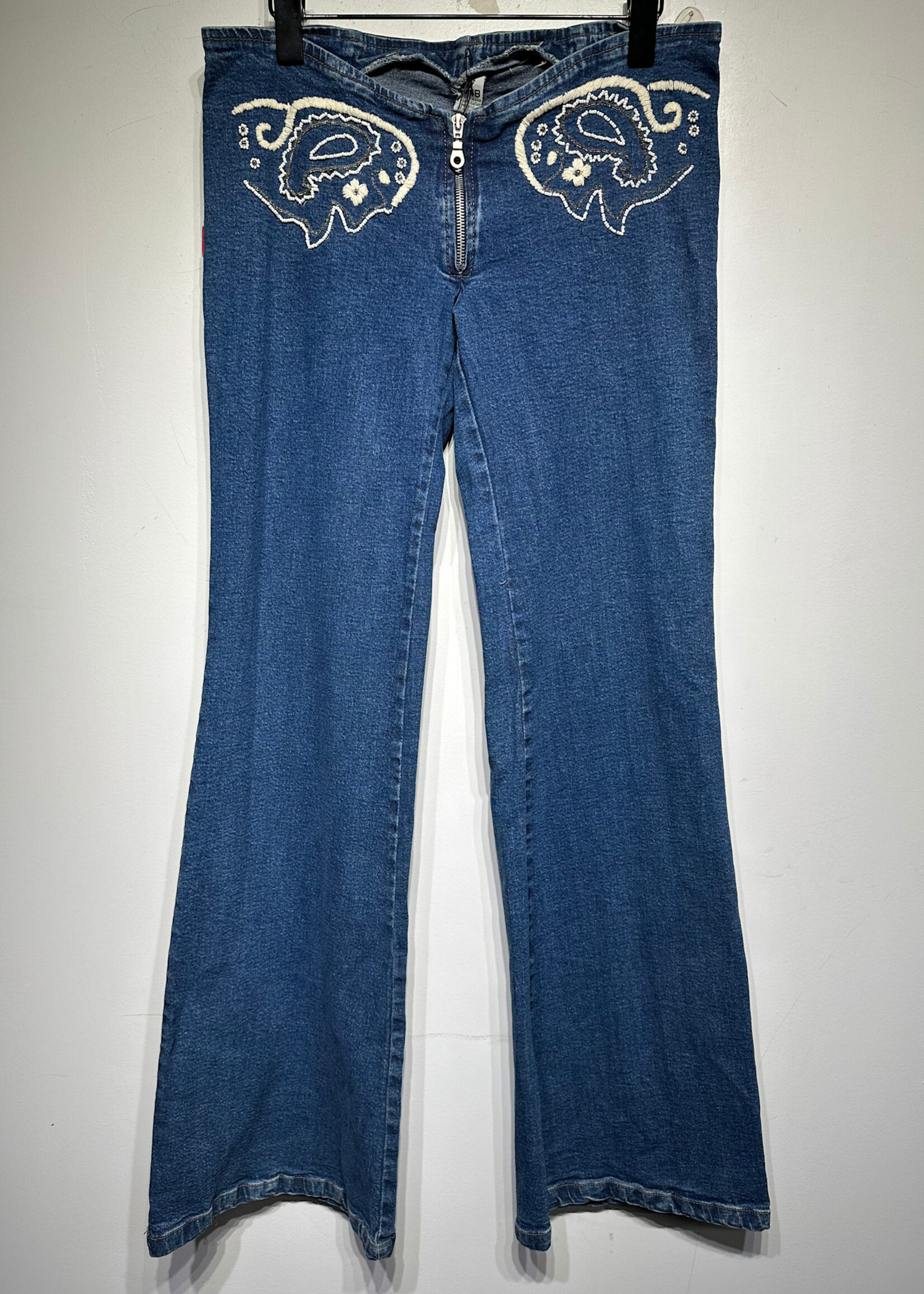 DS Embrujo Low Rise Embellished Jeans Fem 30-32
