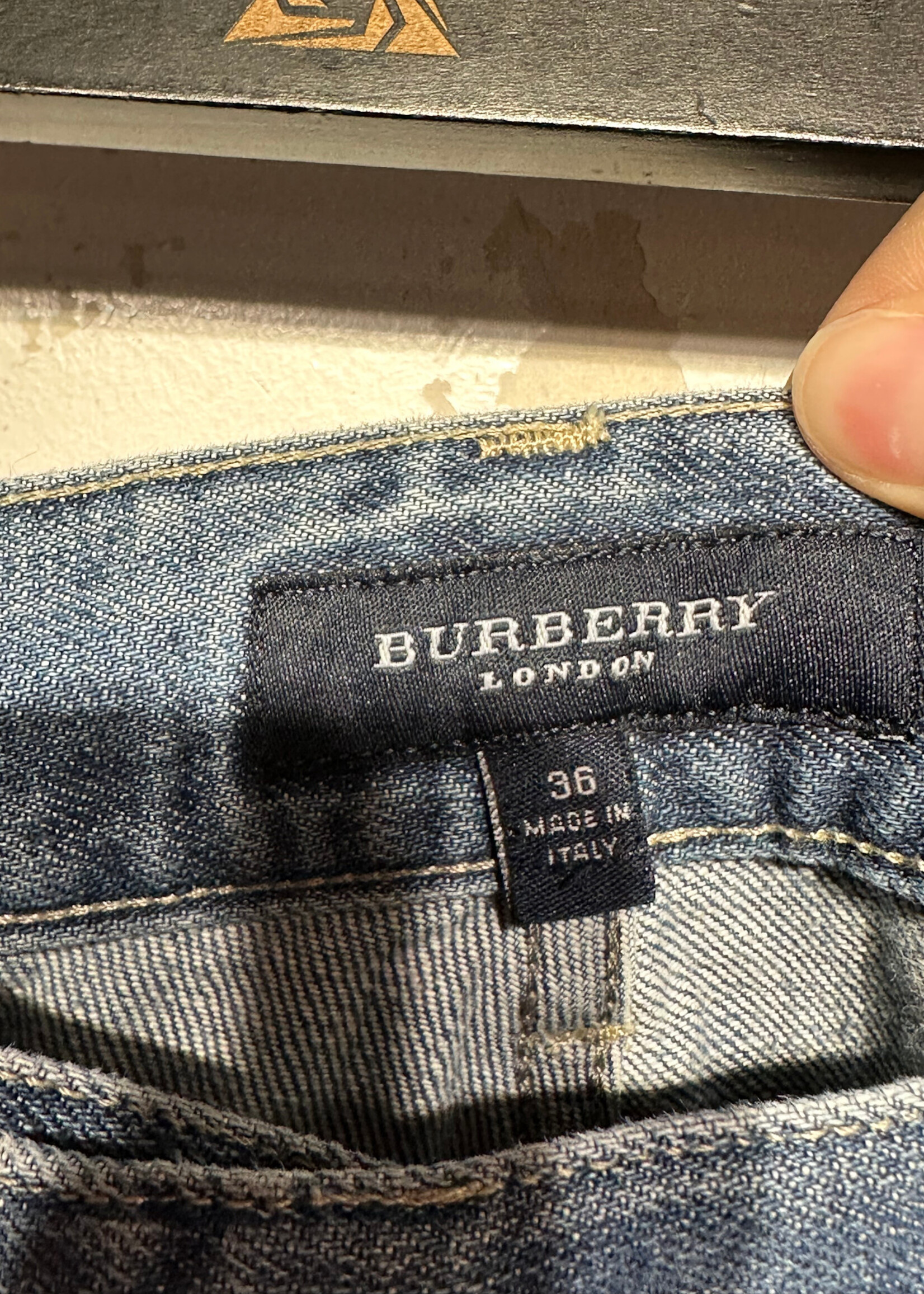 Burberry Light Wash Relax Fit Jeans Masc 36