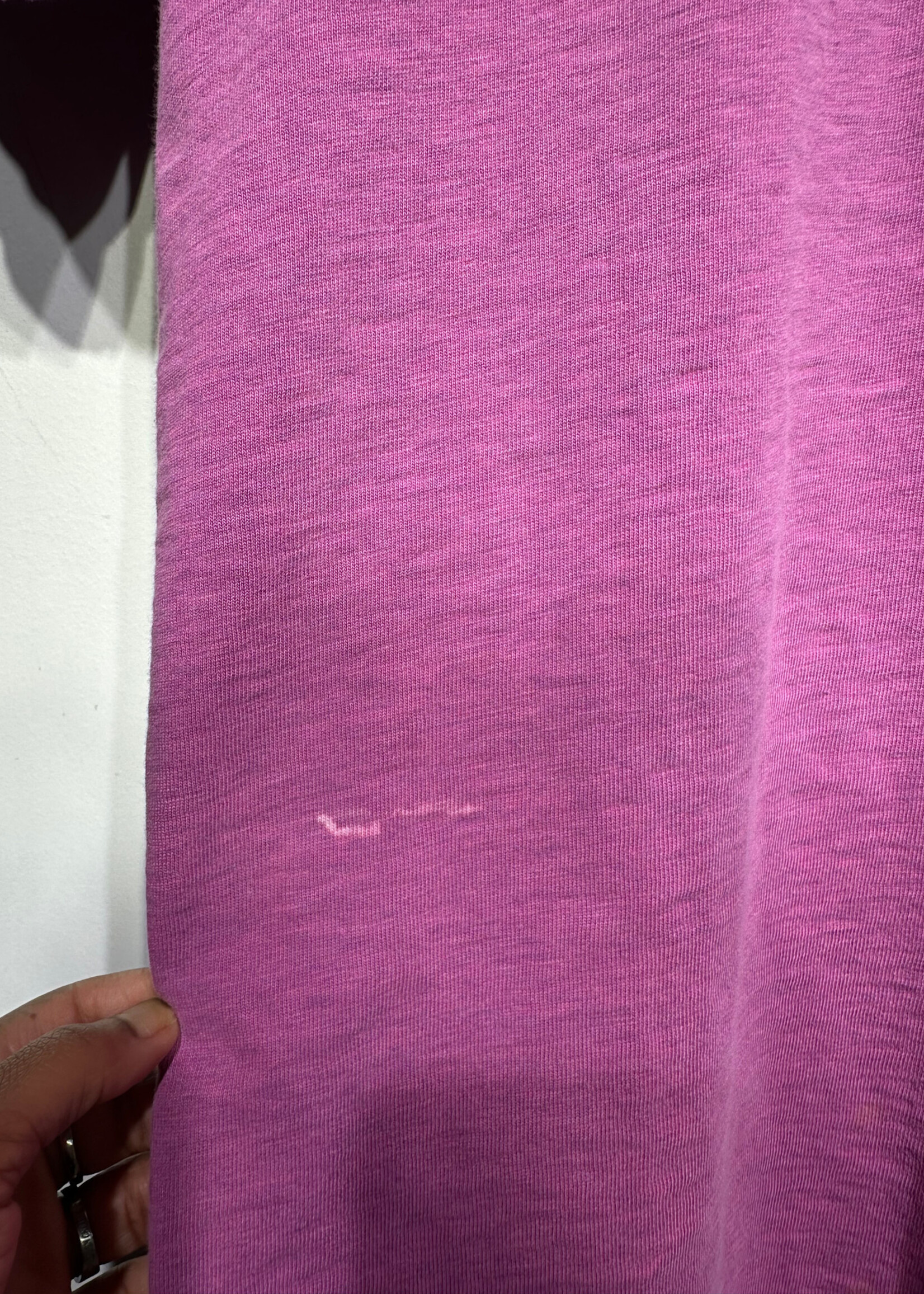 Supreme Magenta Logo Tee M AS IS