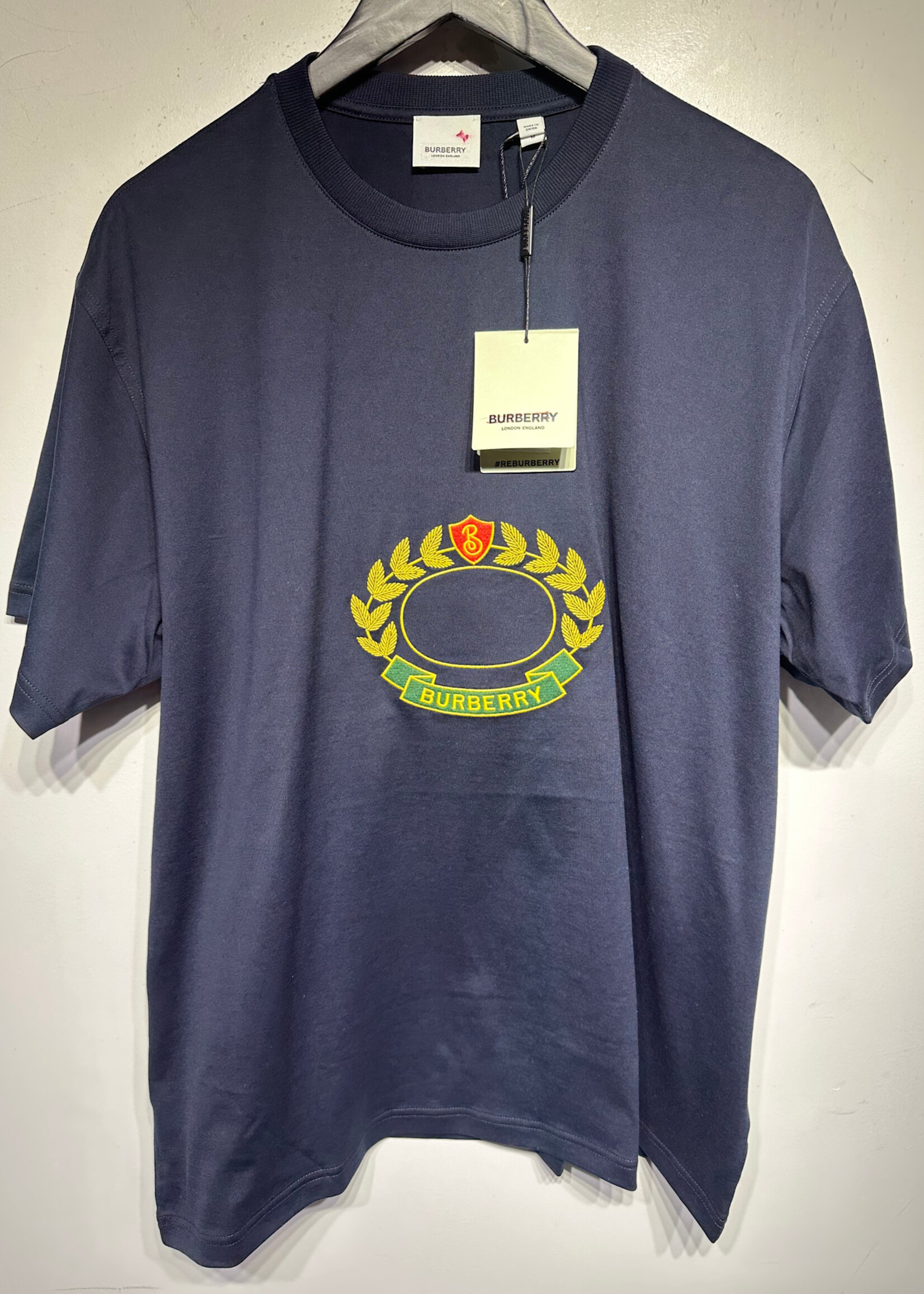 Burberry NWT Navy Leaf Embroidered Tee M