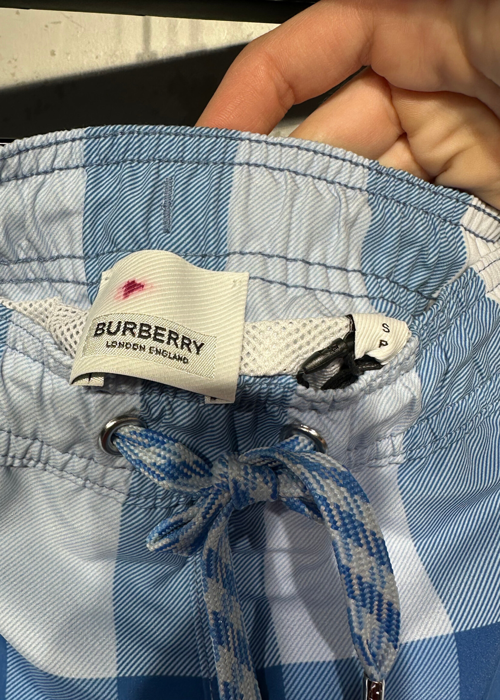 Burberry NWT Blue Plaid Swim Shorts Masc 32