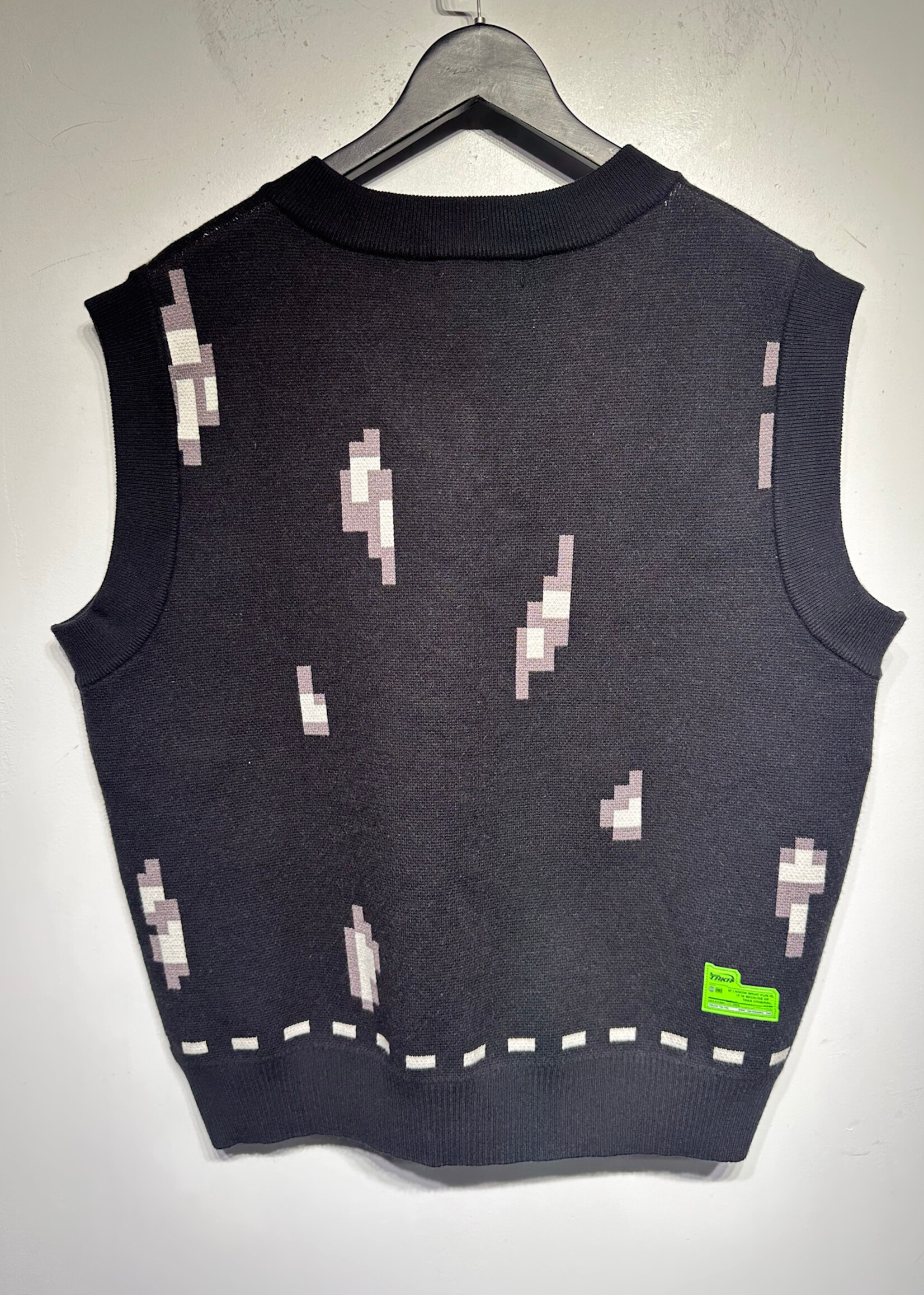 NWT Taka Original Black Knit Vest L