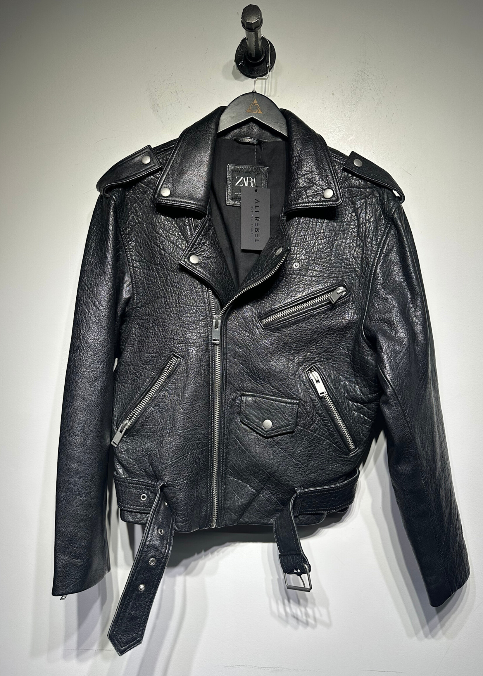 Zara Black Leather Biker Jacket Masc M
