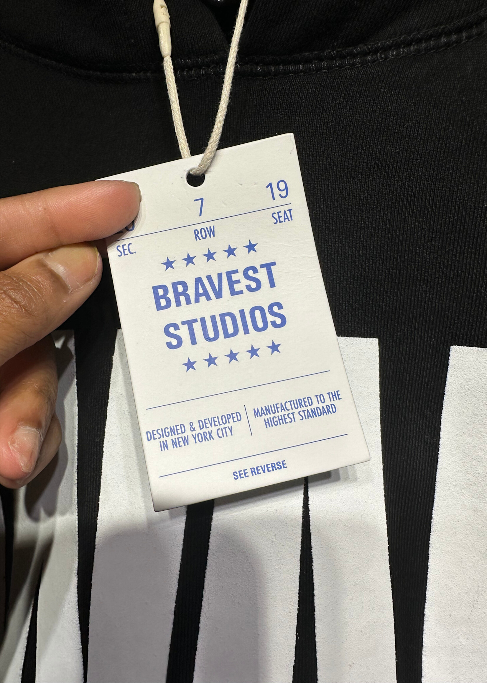 Bravest Studios WAR Black Crop Hoodie XL