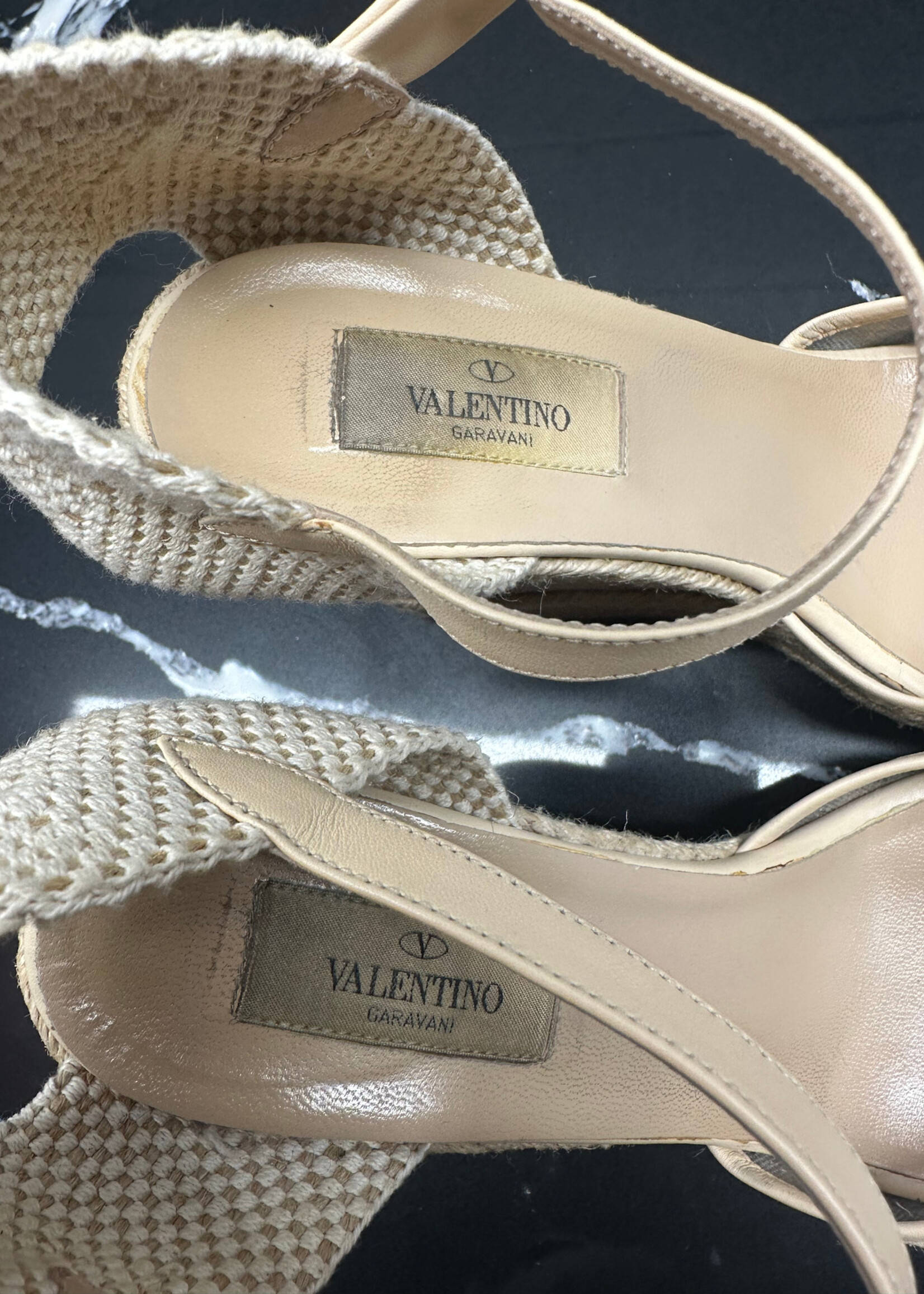 Valentino Beige Floral Wedges 40/9