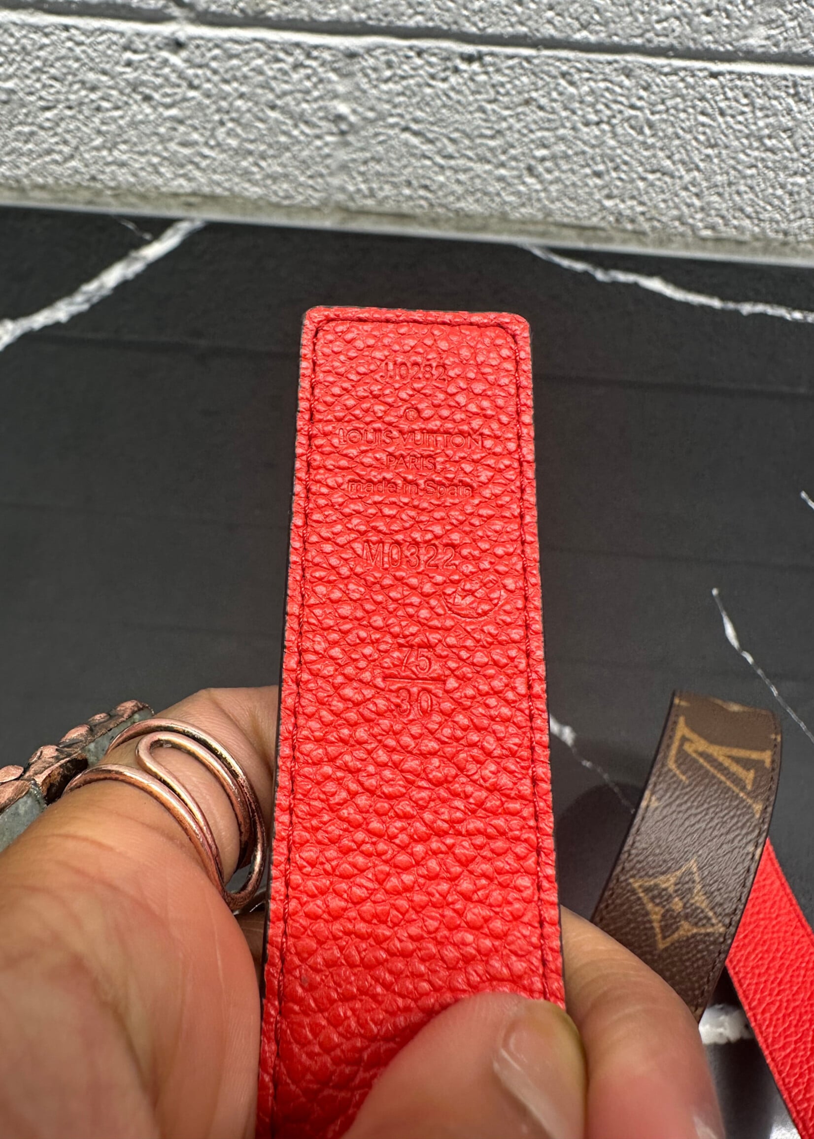 Louis Vuitton 30MM Reversible Belt 27-31