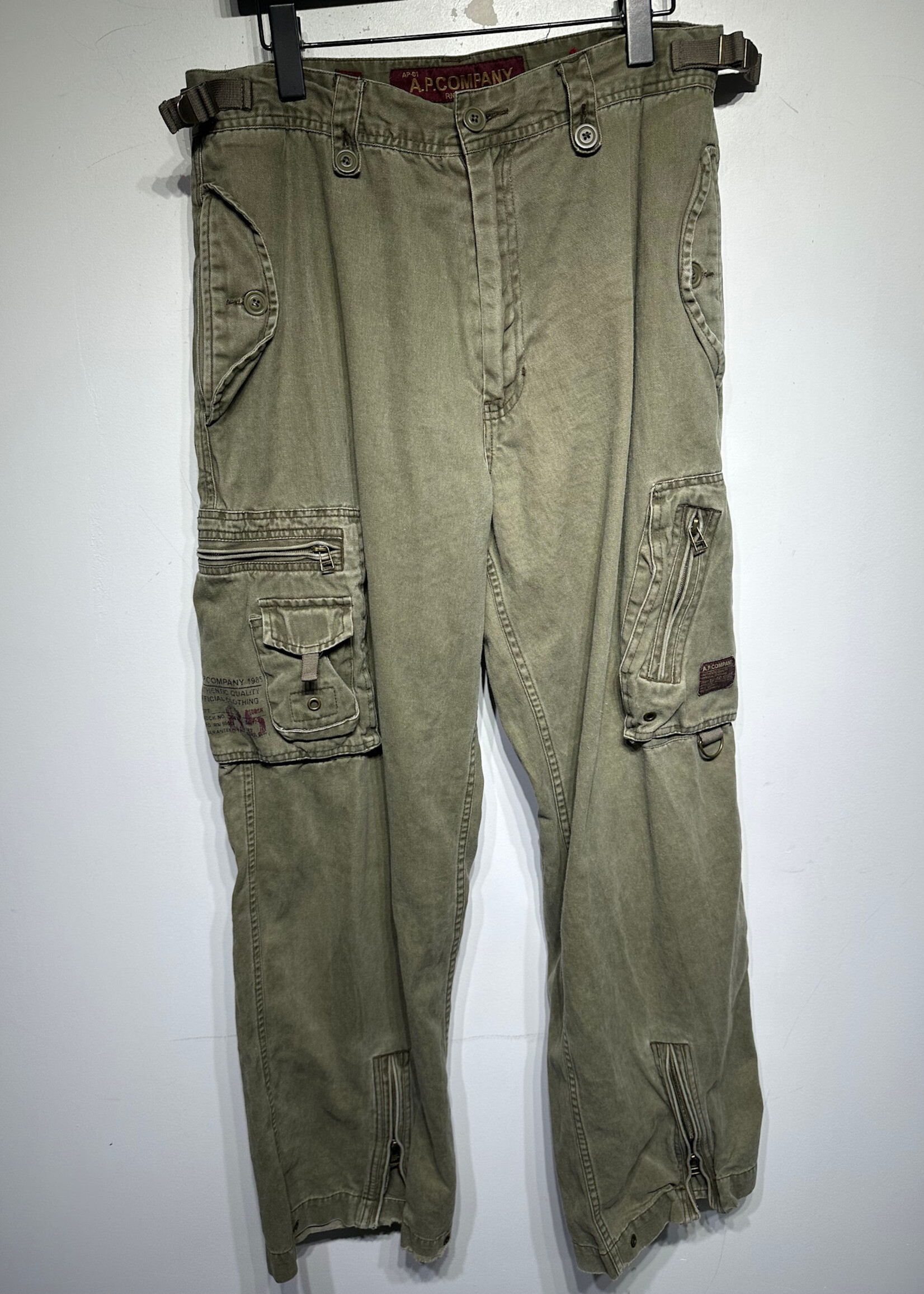 AP Company Y2K Army Green Cargos Masc 32