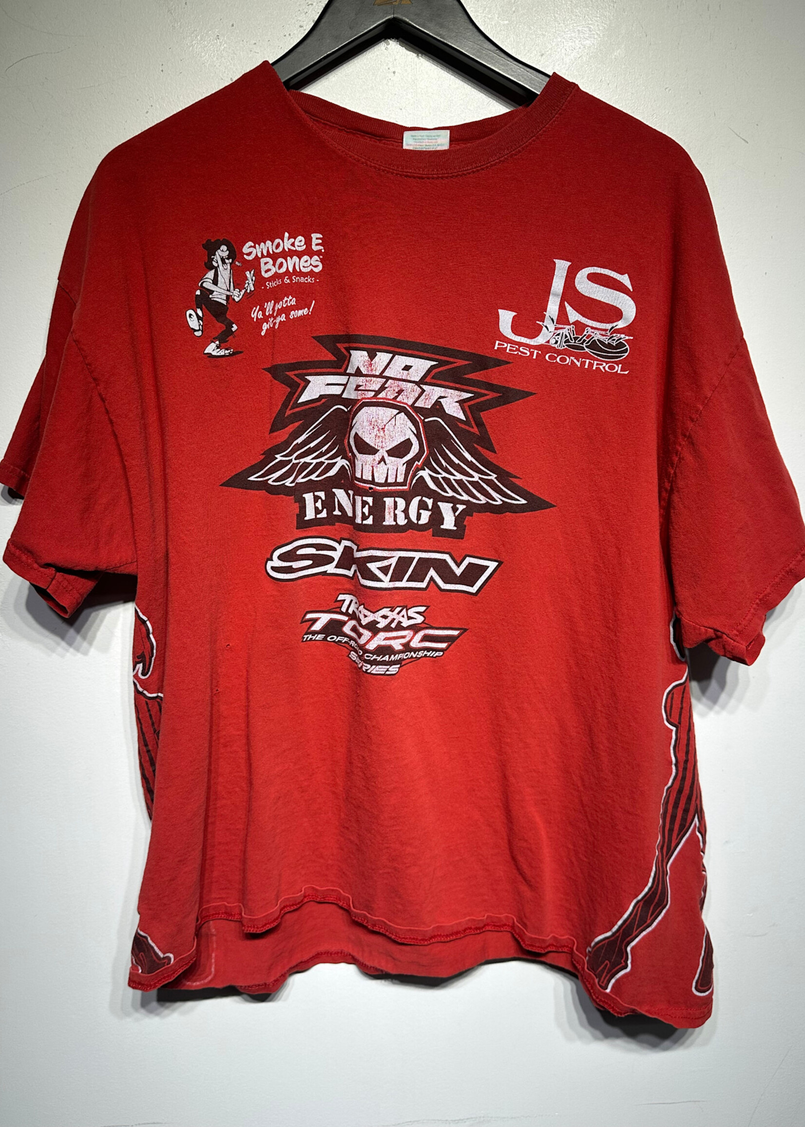 No Fear Skin Red Distressed Vintage Tee 2XL