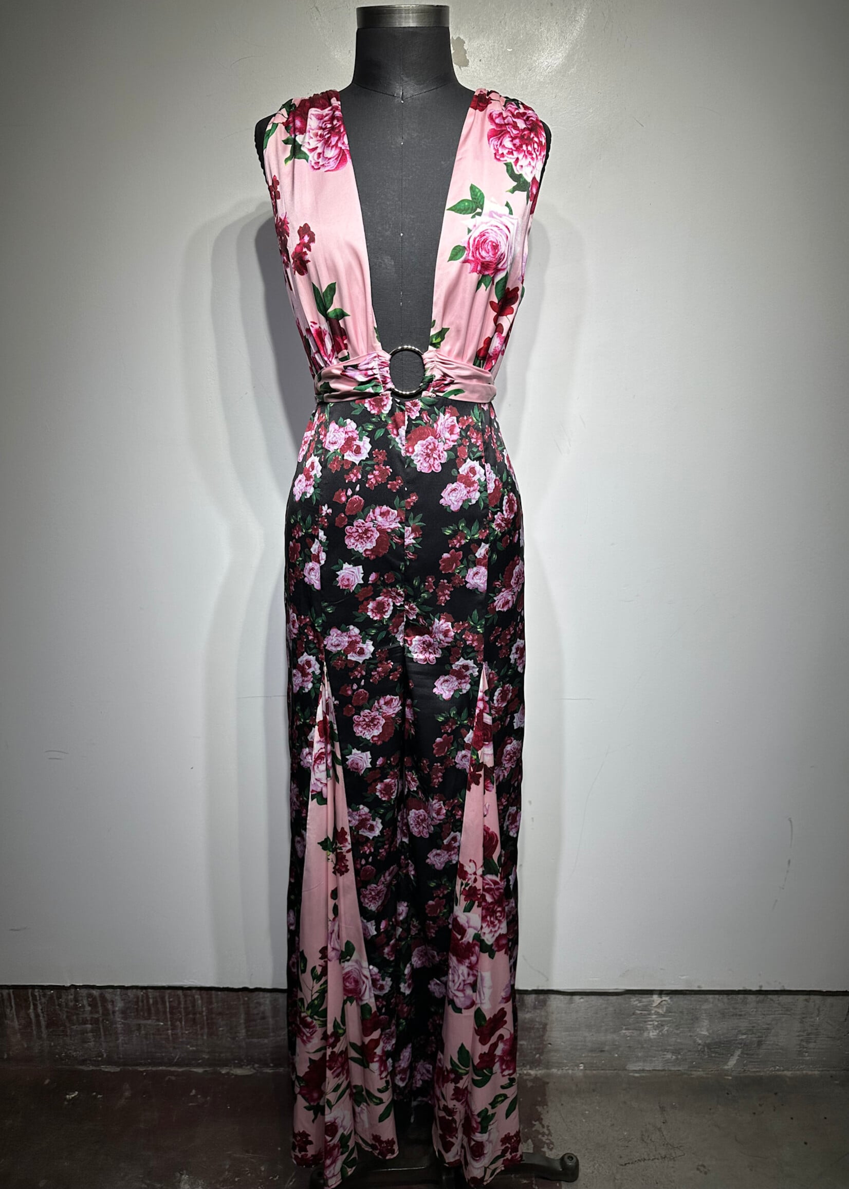Bebe Floral O Ring Jumpsuit XS