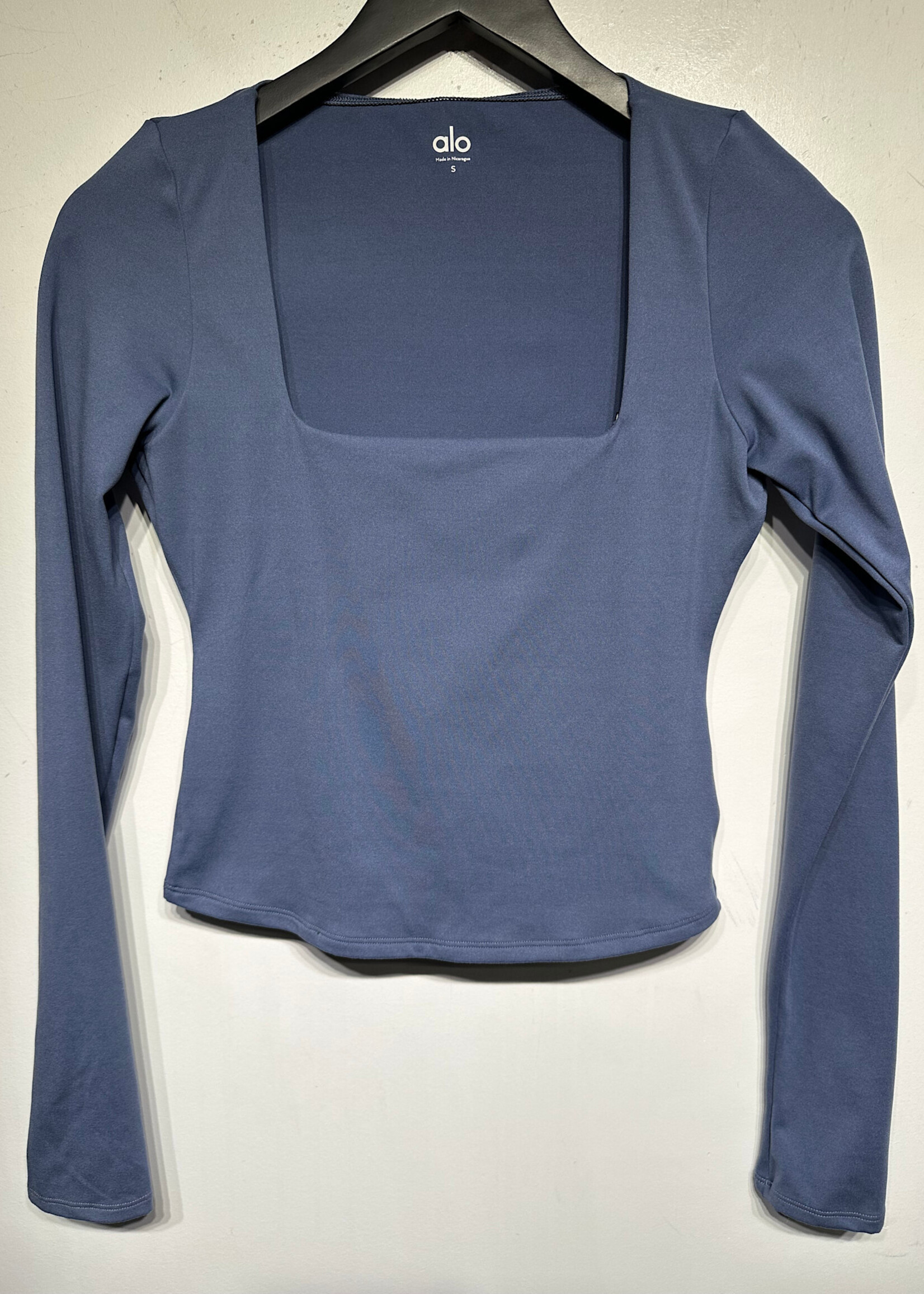 NWT Alo 'Softsculpt' Blue LS S