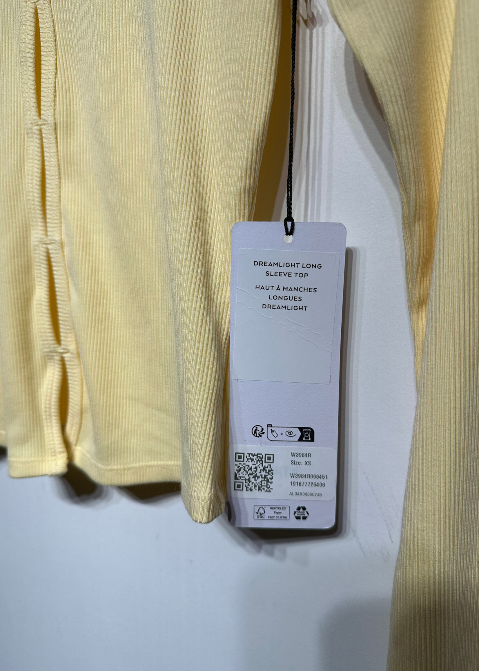 NWT Alo 'Dreamlight' Yellow LS XS