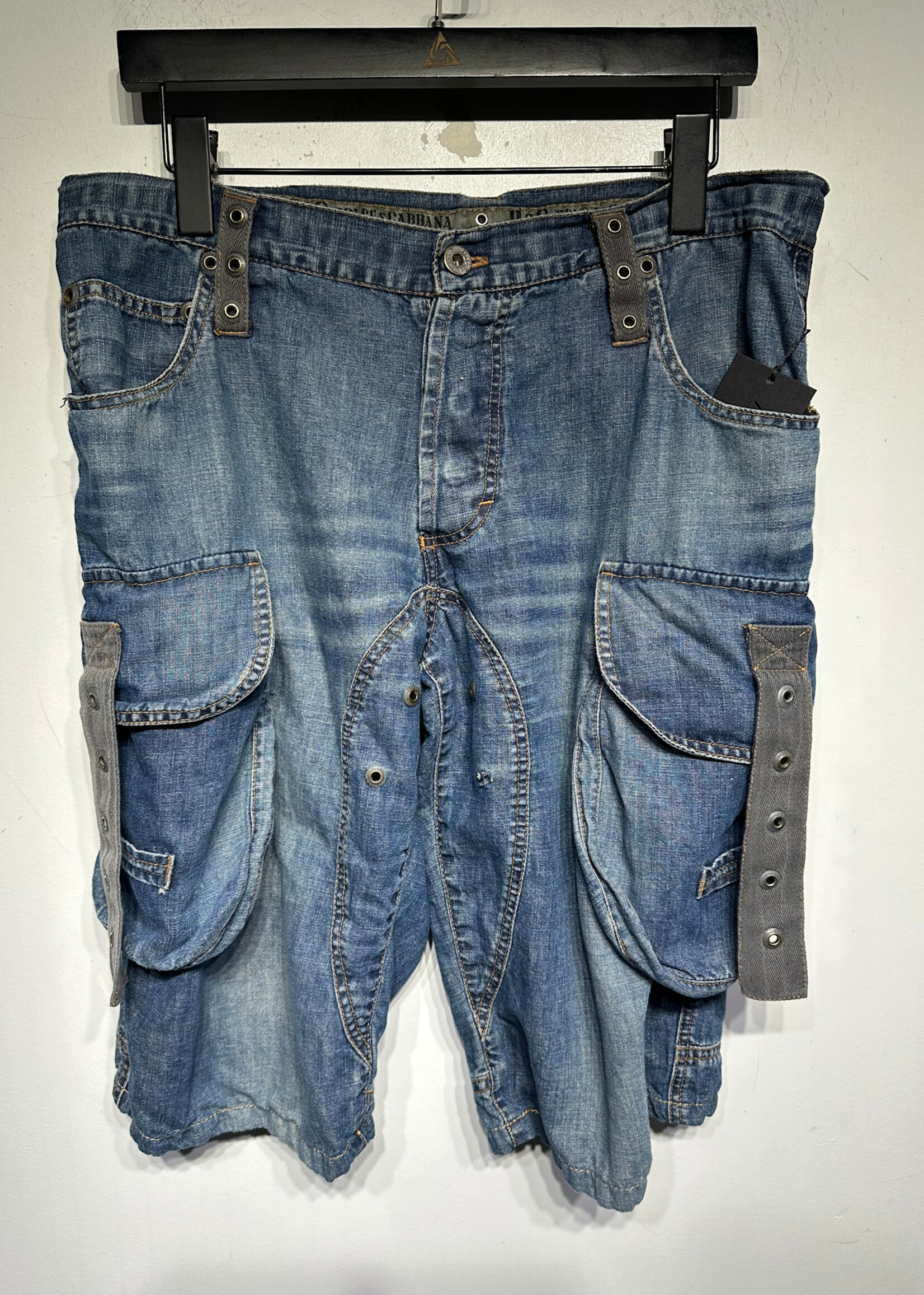 D&G 00s Cargo Strap Jorts Masc 32