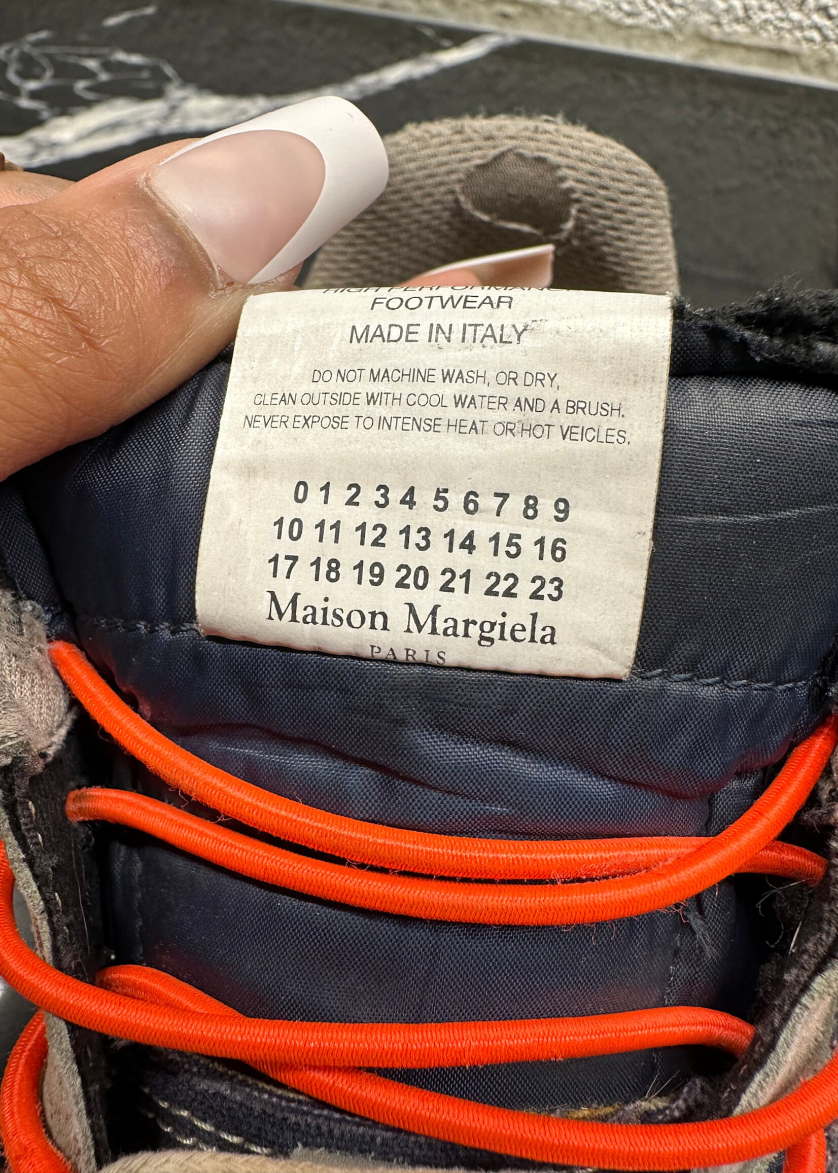 Margiela Low Top Evolution Sneaker Masc 41/8 AS IS