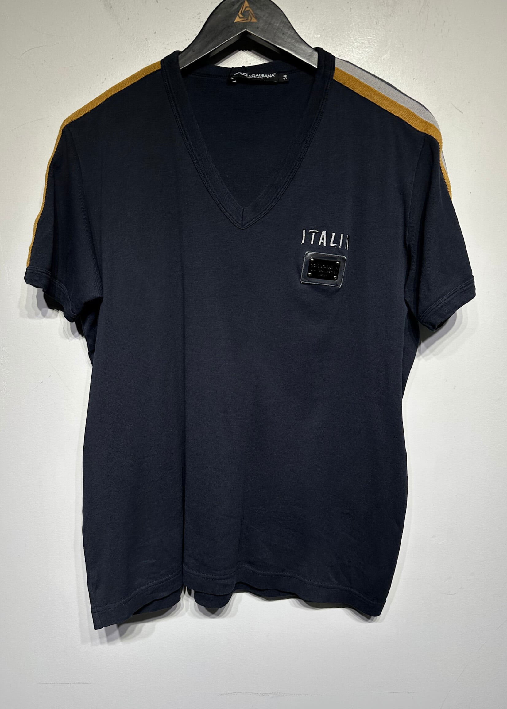 D&G Italia Black V-Neck Fits L/XL