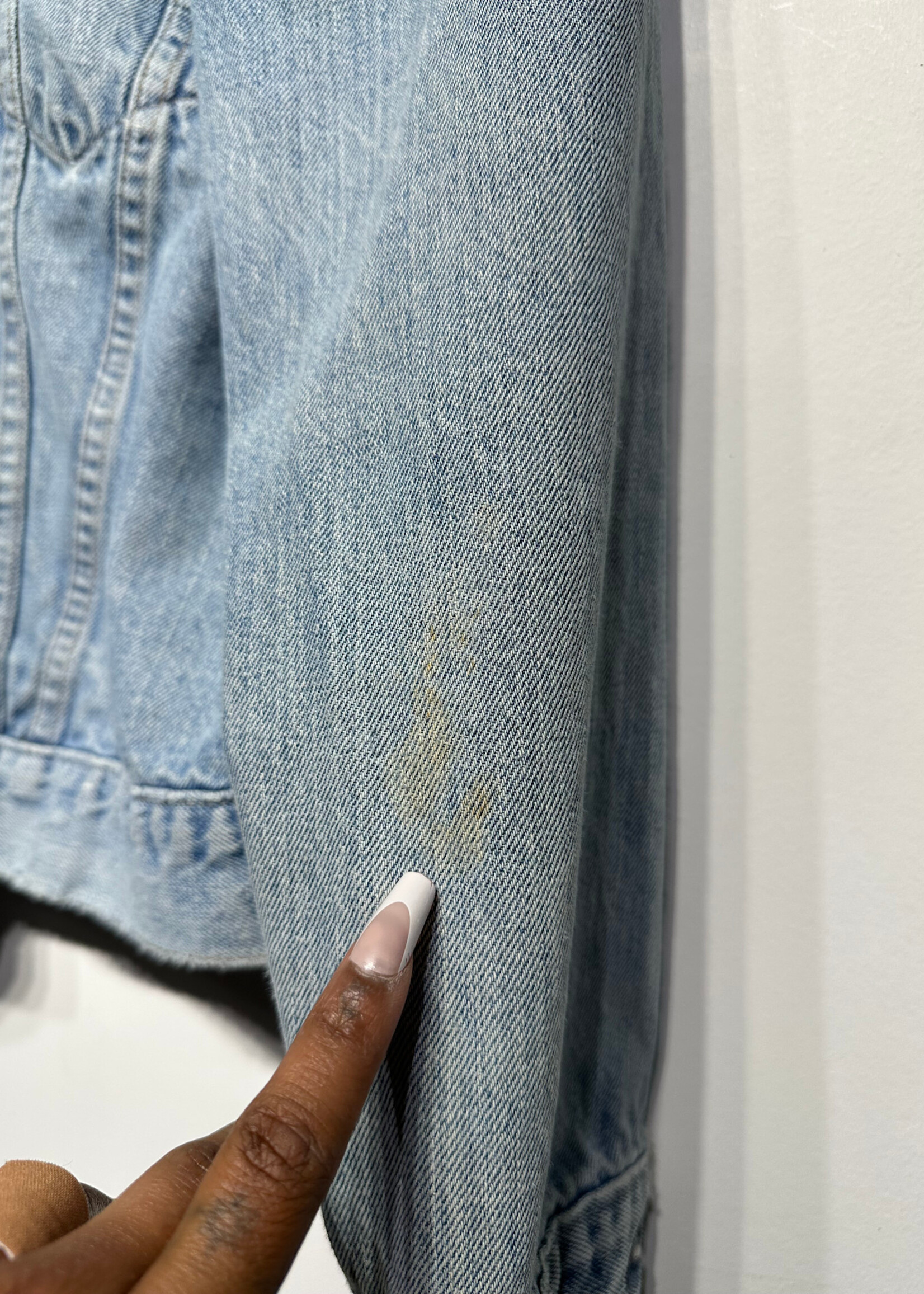 Levi's Vintage Light Wash Trucker Jacket M AS IS