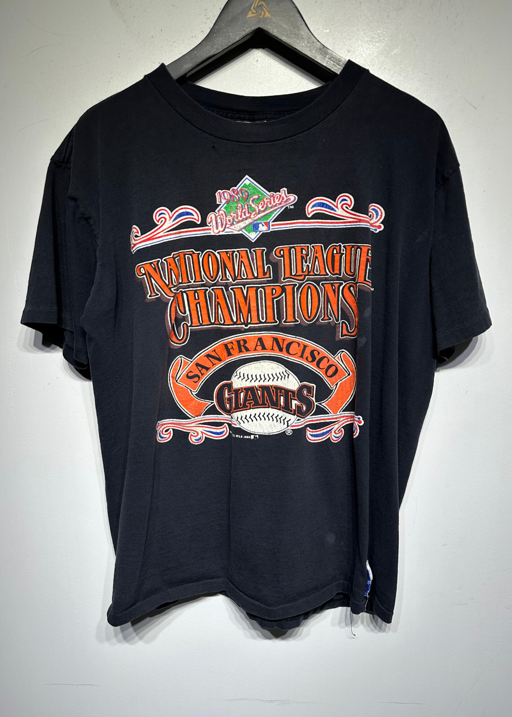 Nutmeg 89' Giants Champions Tee XL AS IS