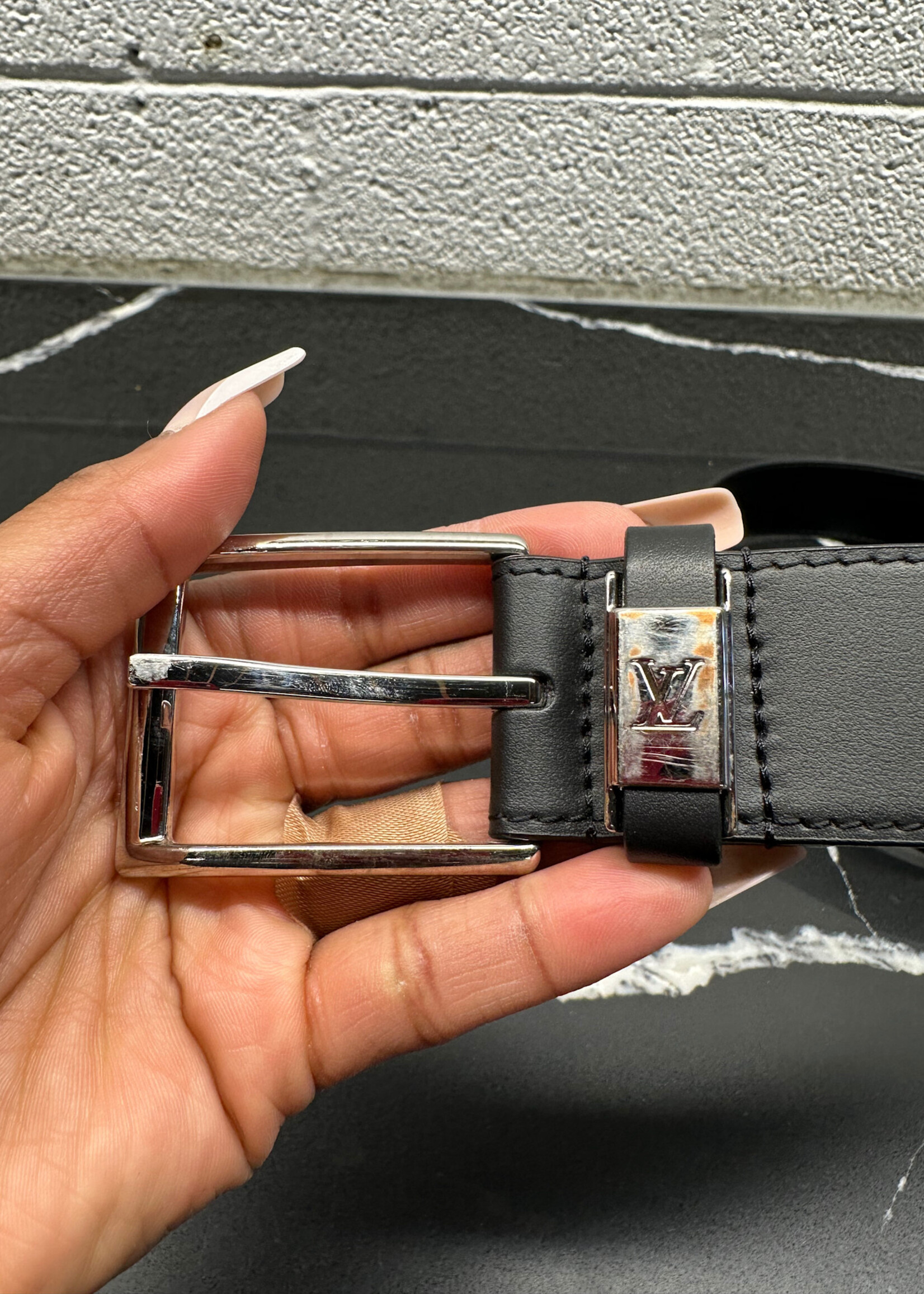 Louis Vuitton Uniform Black Belt Masc 35