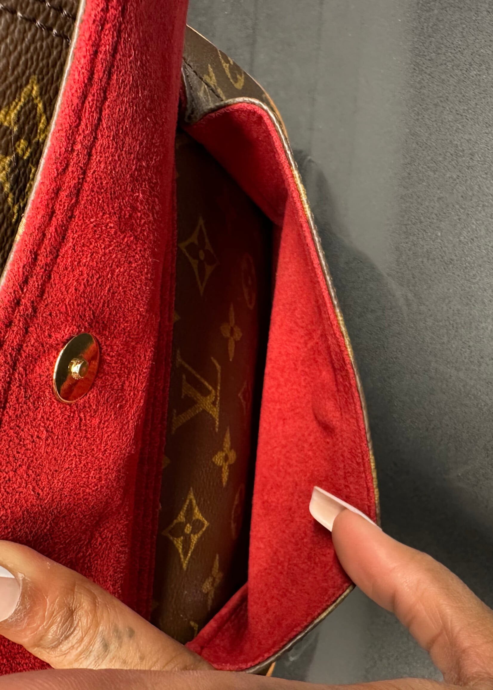 Louis Vuitton Excentri-Cite Handbag