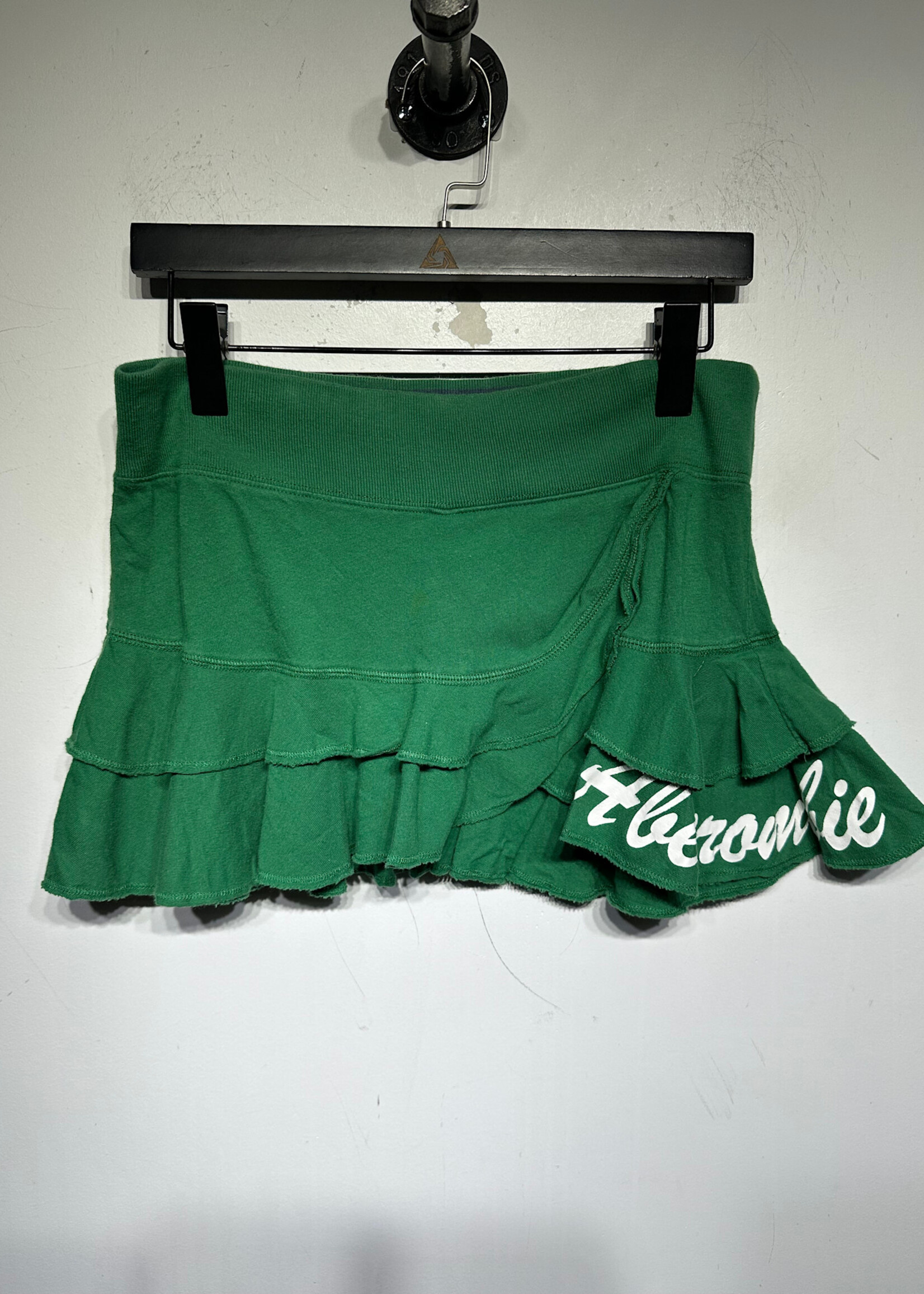 Abercrombie 2000s Green Mini Skirt M/28