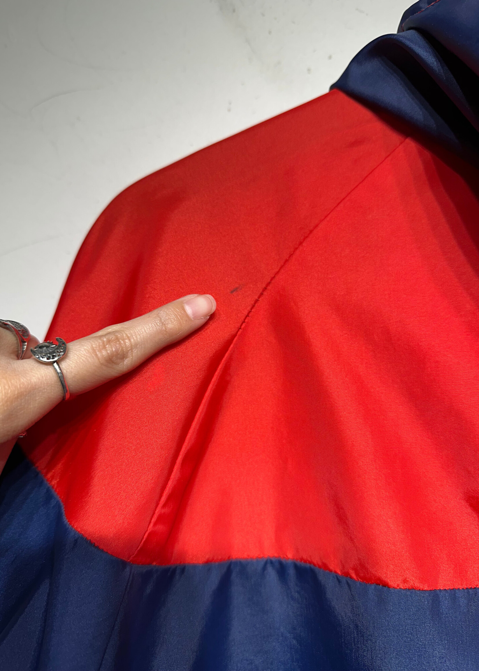 Vintage Nike Blue Red Windbreaker L